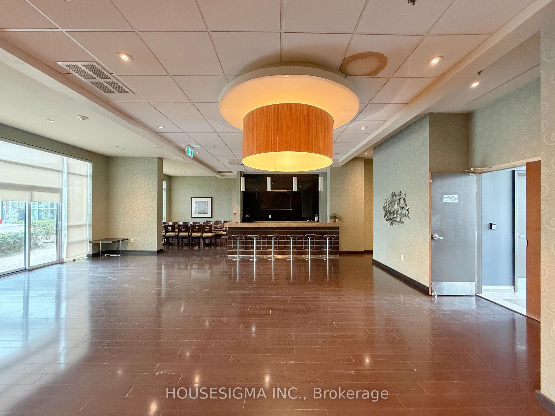 215 Queen Street Unit 509 - Condo photo 27 of 33 in Brampton, Ontario