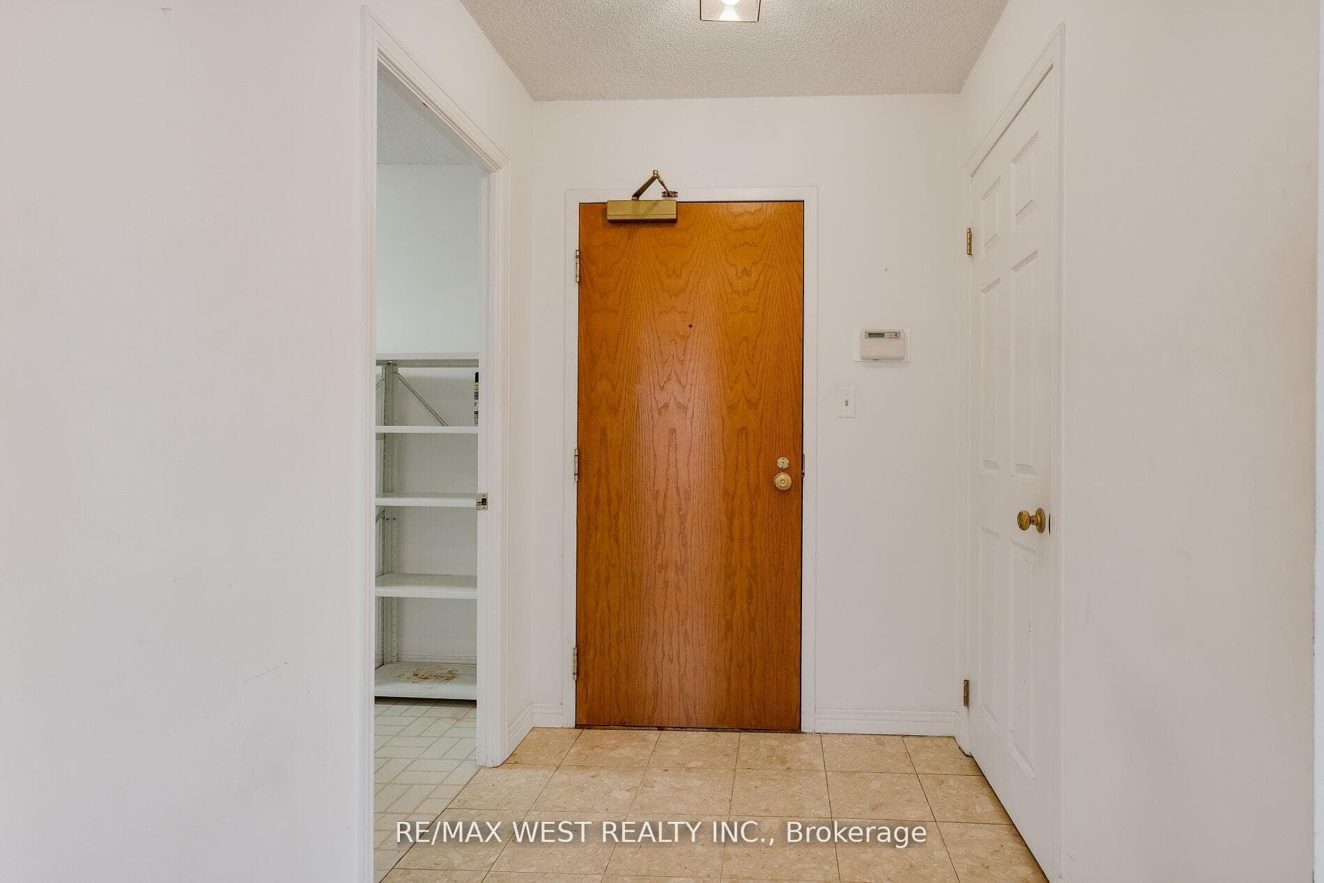1 Aberfoyle Crescent Unit 411 - Condo photo 5 of 34 in Etobicoke (Islington / Rexdale), Ontario