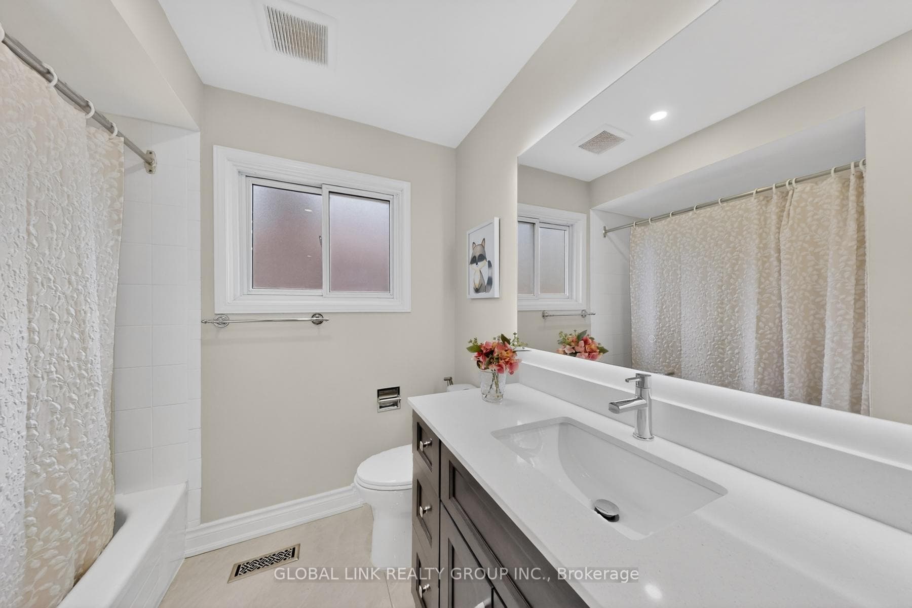 2141 Galena Crescent - Detached photo 29 of 37 in Oakville, Ontario