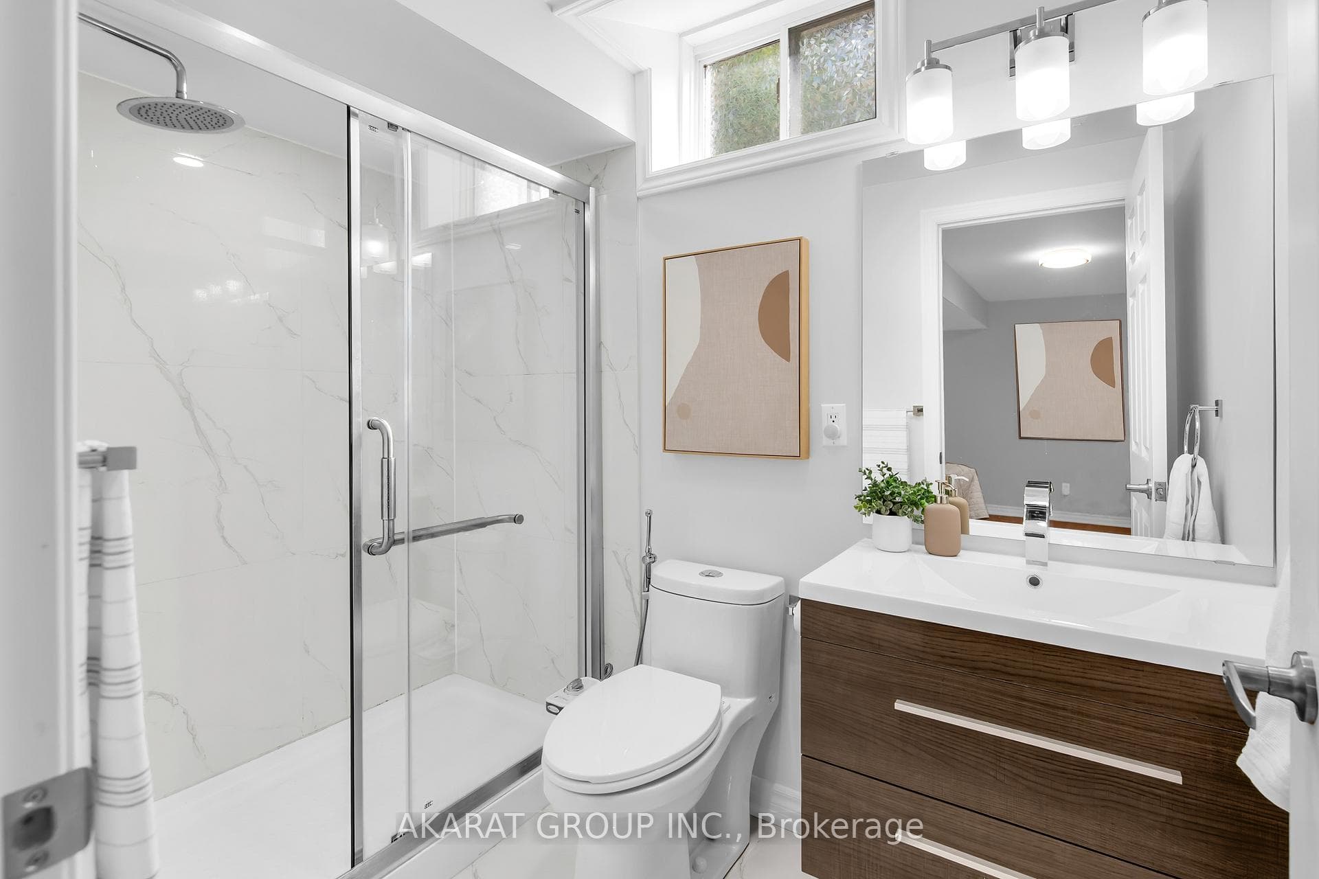 2376 Brockberry Crescent - Detached photo 45 of 50 in Oakville, Ontario