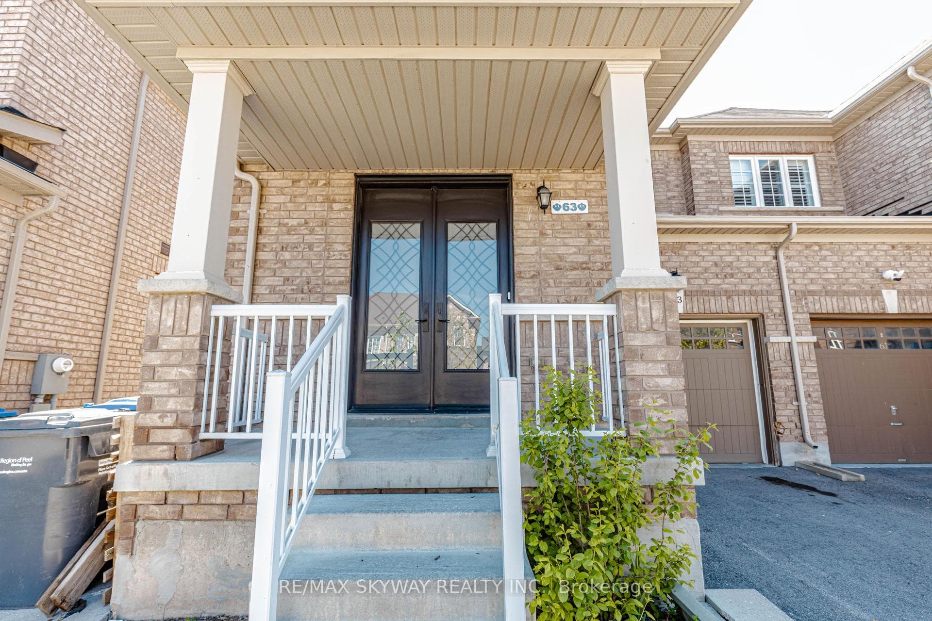 63 Vezna Crescent - Semi-Detached photo 3 of 50 in Brampton, Ontario