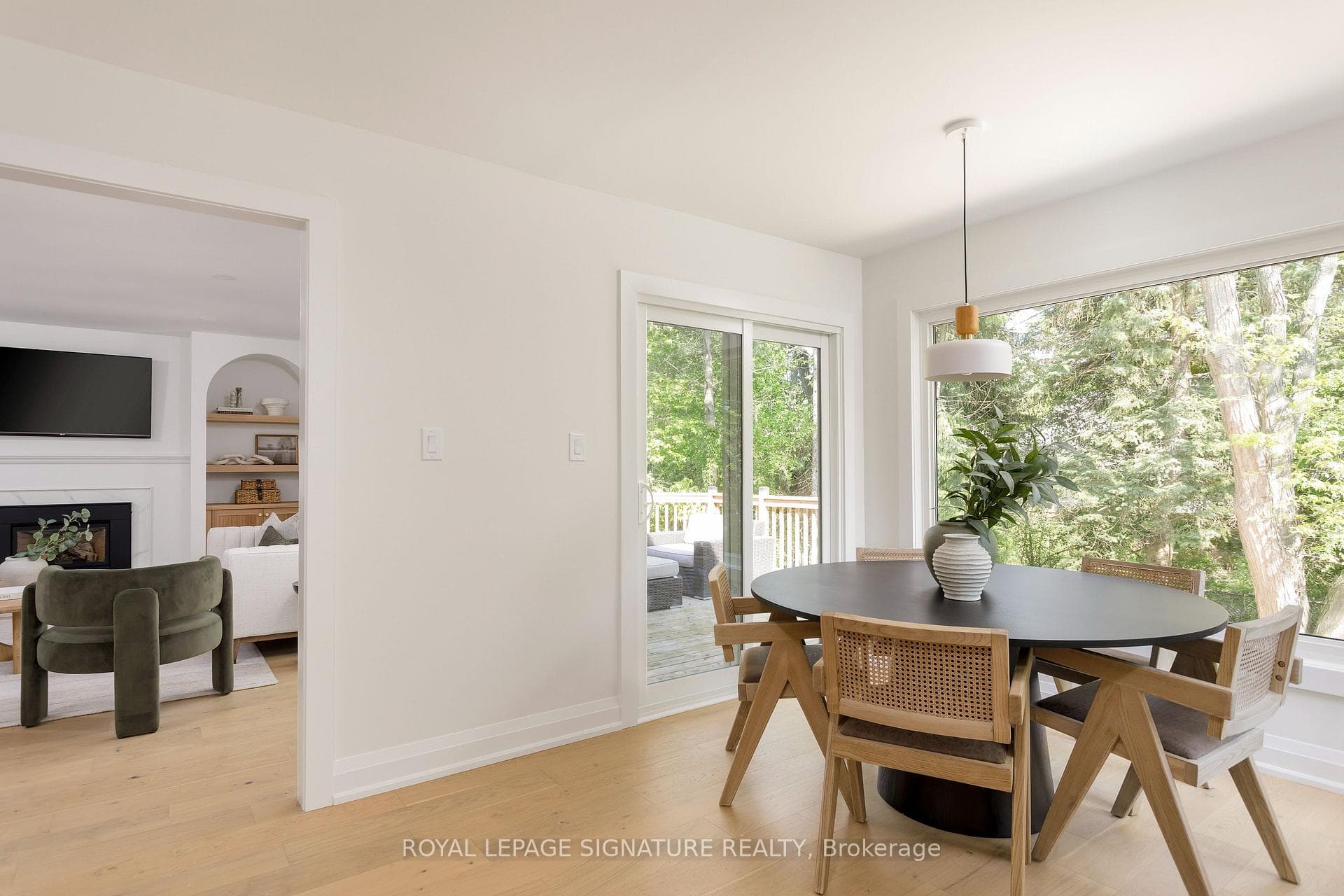 1026 Oak Meadow Road - Detached photo 11 of 50 in Oakville, Ontario