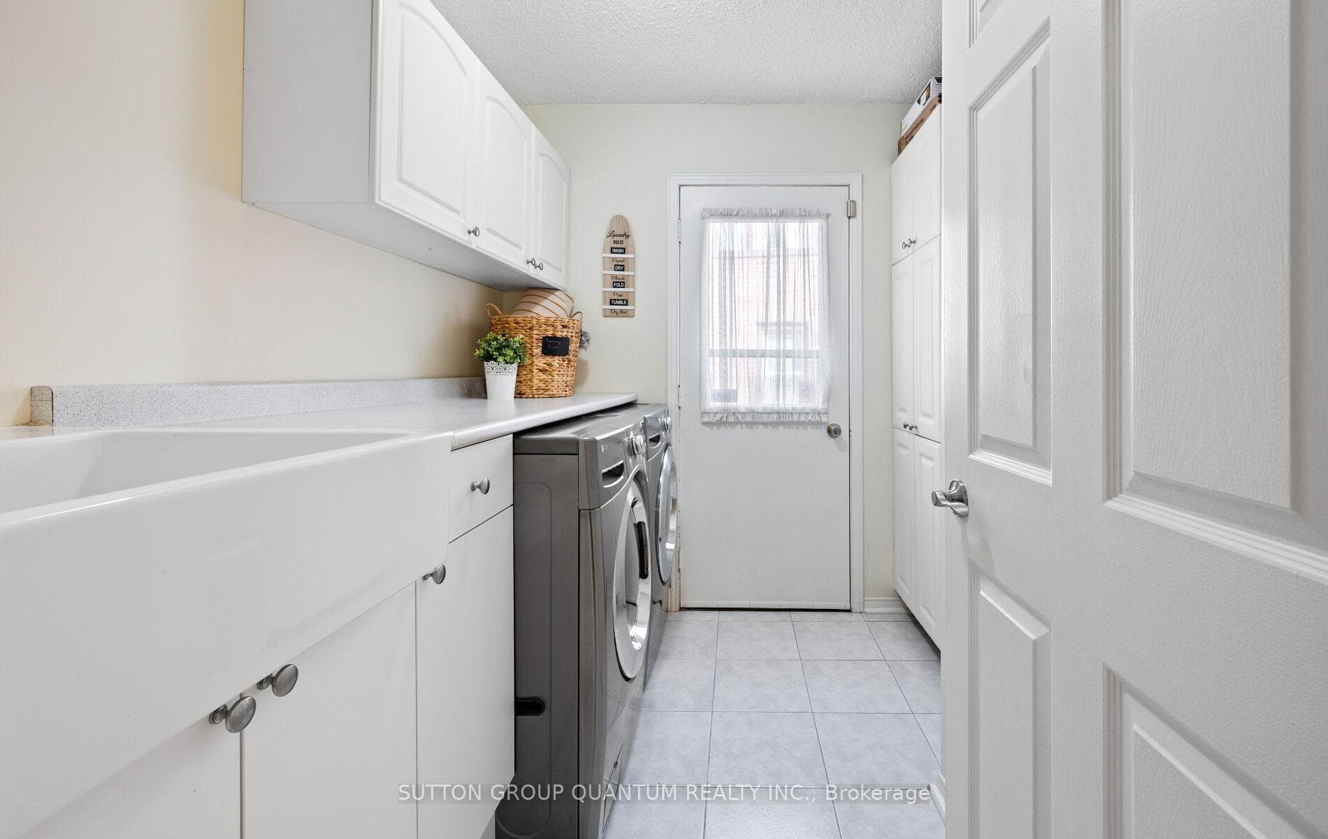 4008 Powderhorn Court - Detached photo 19 of 50 in Mississauga, Ontario