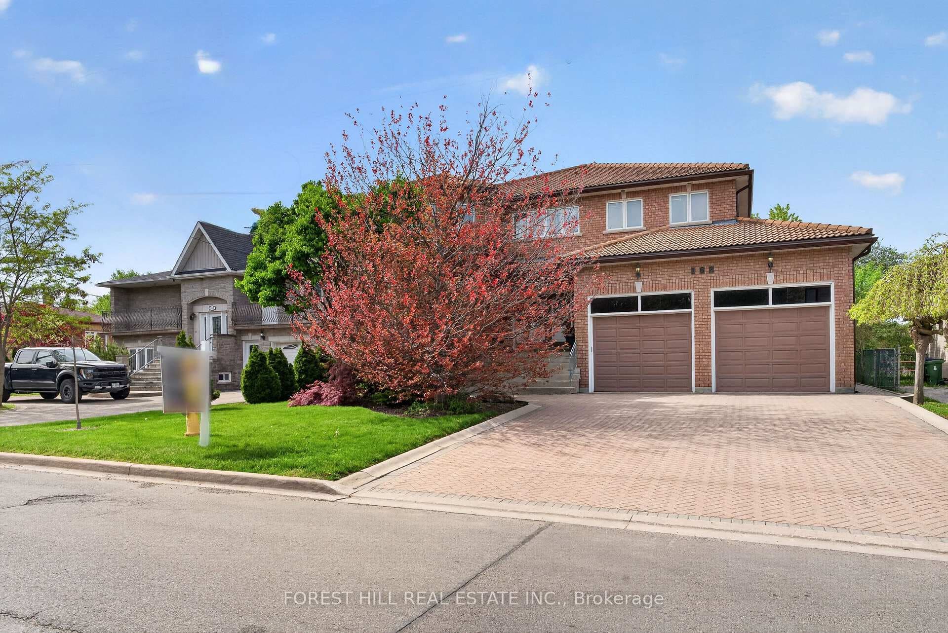 162 Codsell Avenue - home for sale in North York (Bathurst Manor / Clanton Park), Ontario
