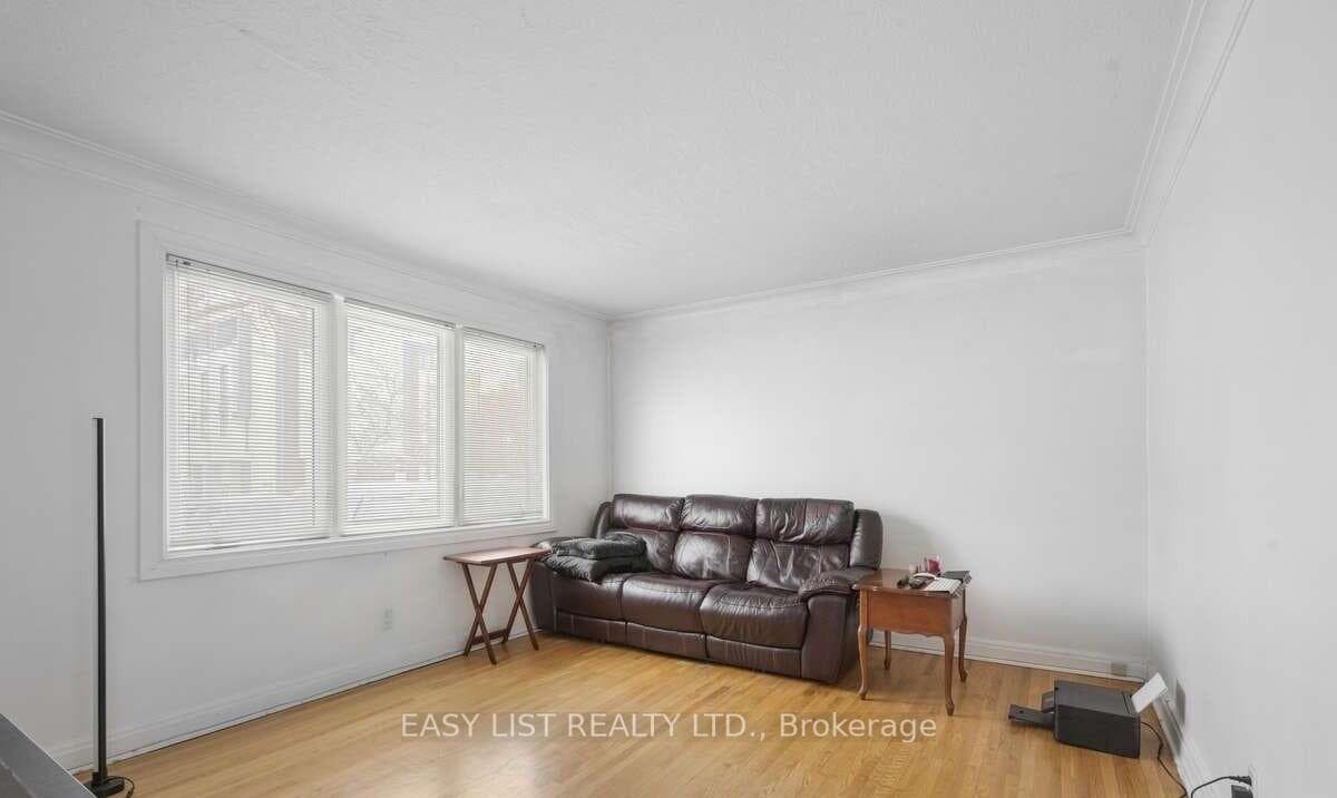 41 Churchill Avenue - Detached photo 11 of 22 in Thornhill / Willowdale, Ontario