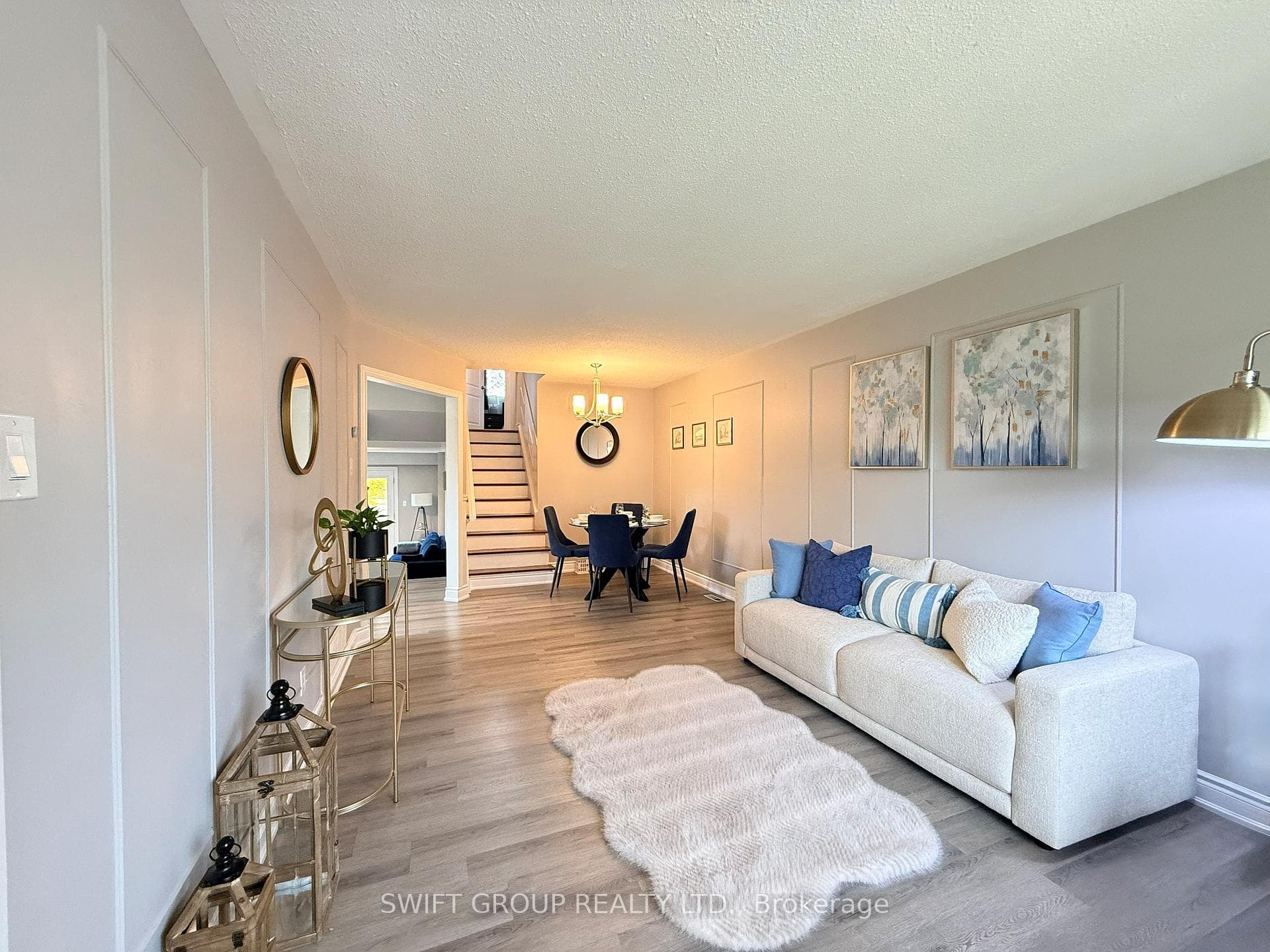 2218 Buttonbush Crescent - Detached photo 4 of 41 in Mississauga, Ontario