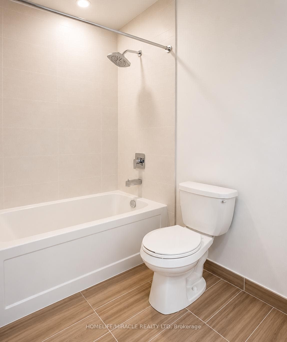 8 Nahani Way Unit 320 - Condo photo 9 of 13 in Mississauga, Ontario