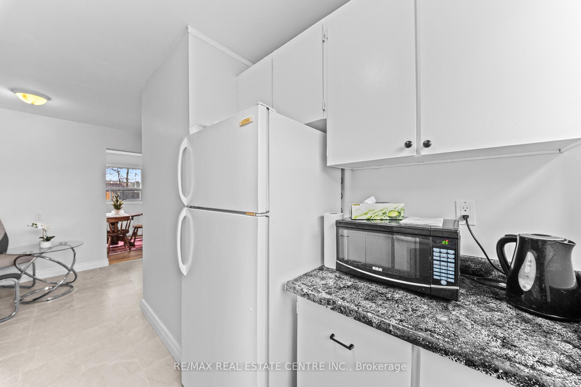 13 Gold Pine Court - Townhouse photo 15 of 38 in Brampton, Ontario