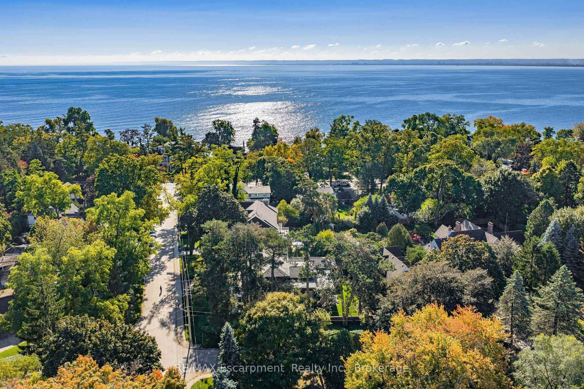 238 Hart Avenue - Detached photo 50 of 50 in Burlington, Ontario