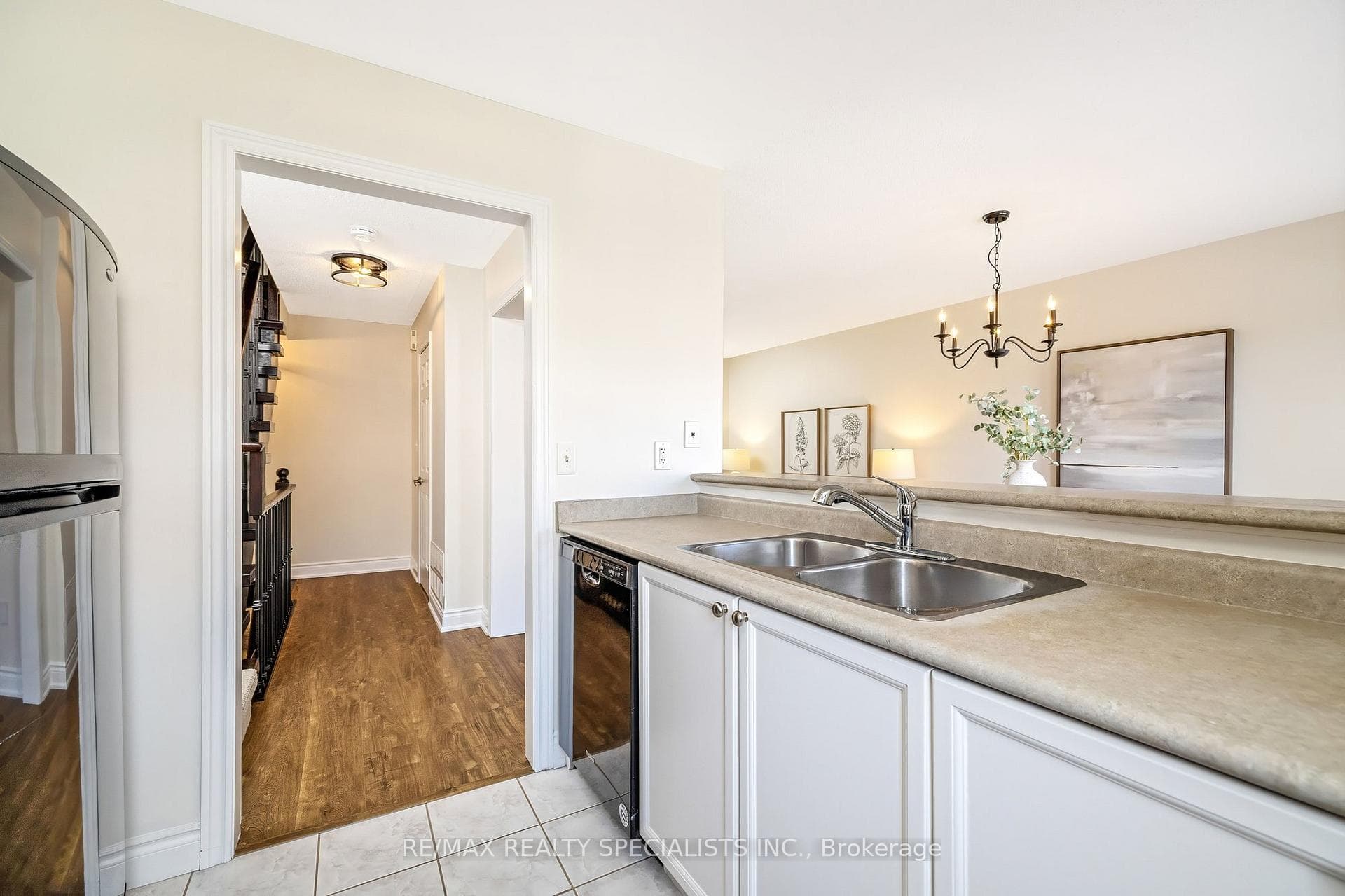 3032 Drumloch Avenue - Townhouse photo 18 of 29 in Oakville, Ontario
