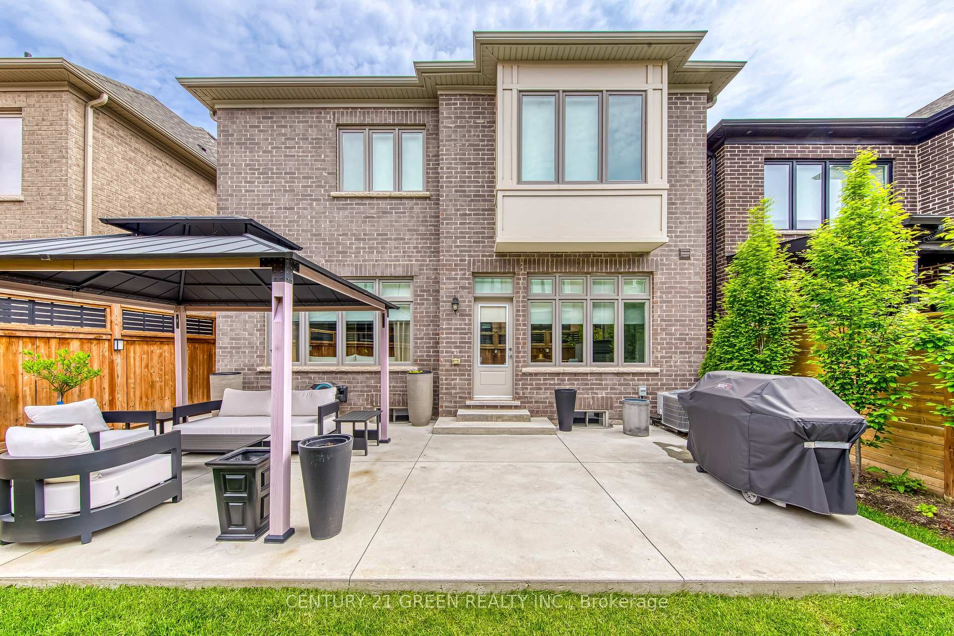 1290 Felicity Gardens - Detached photo 2 of 50 in Oakville, Ontario