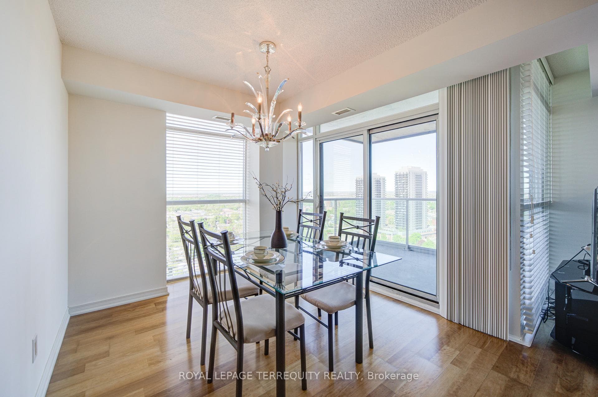 9 George Street Unit 2311 - Condo photo 15 of 44 in Brampton, Ontario
