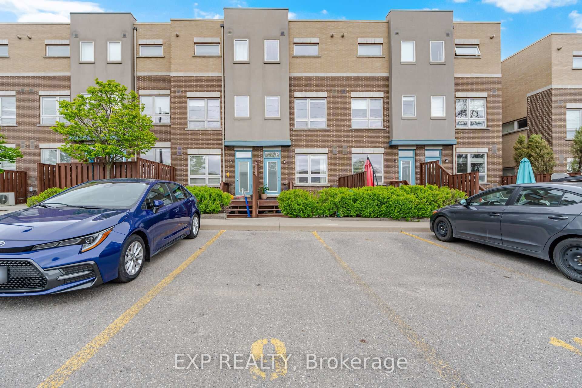 110 Caledonia Park Road Unit 2 - Condo photo 37 of 38 in Keelesdale / Eglinton West, Ontario