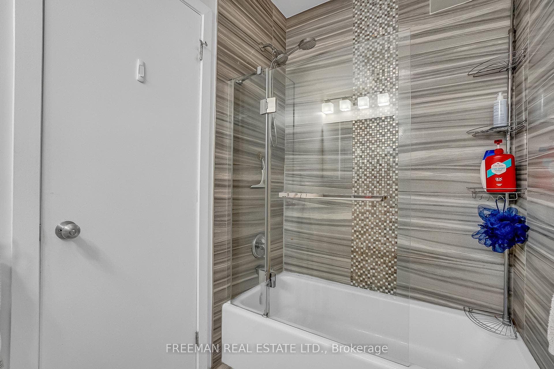 12 Arlington Avenue - Detached photo 31 of 46 in Annex / Yorkville / Summerhill, Ontario