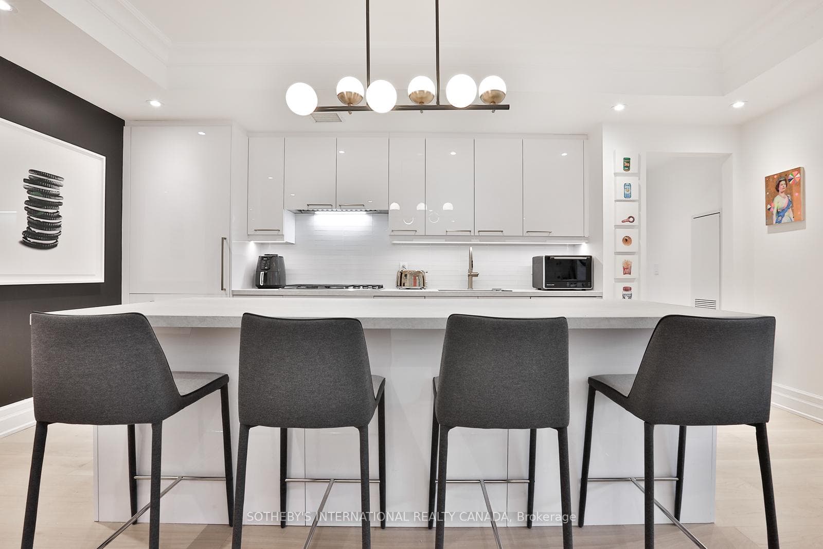1 Forest Hill Road Unit 401 - Condo photo 22 of 36 in Annex / Yorkville / Summerhill, Ontario