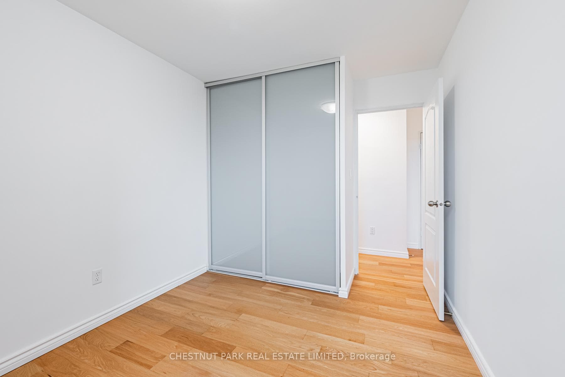 60 Pavane Linkway N/A Unit 206 - Condo photo 35 of 45 in Flemingdon Park / Don Mills, Ontario
