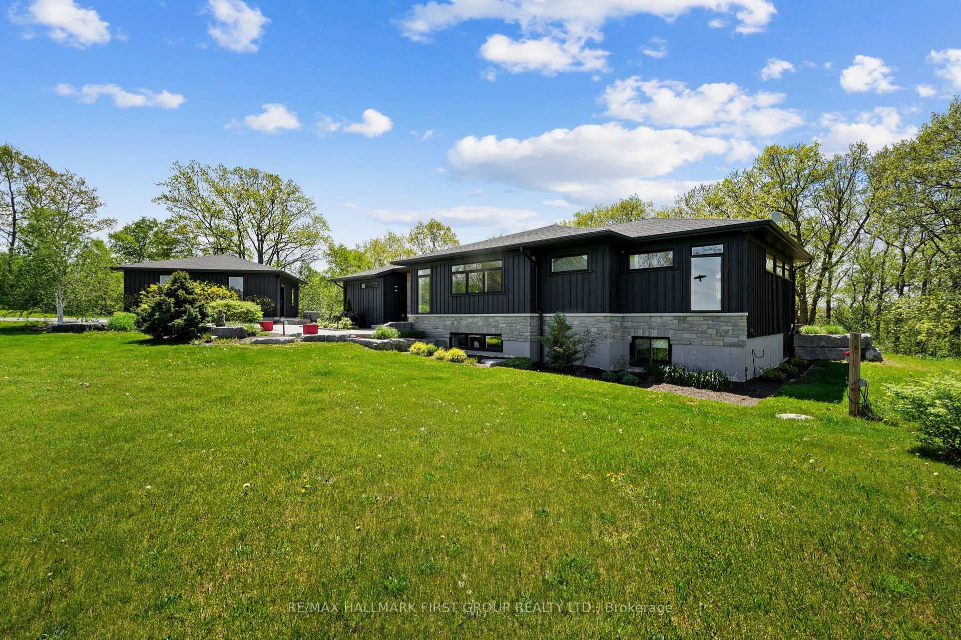 5206 Sully Road - Detached photo 3 of 49 in Hamilton Township, Ontario