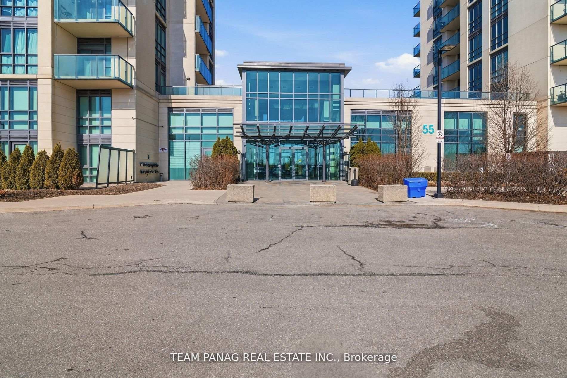 45 Yorkland Boulevard Unit 209 - Condo photo 3 of 22 in Brampton, Ontario