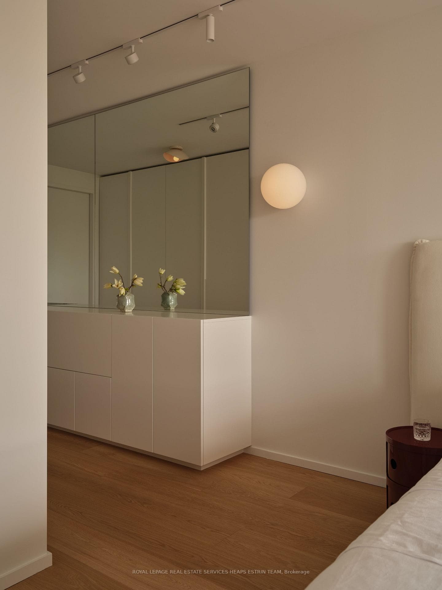 225 Davenport Road Unit 514 - Condo photo 17 of 36 in Annex / Yorkville / Summerhill, Ontario