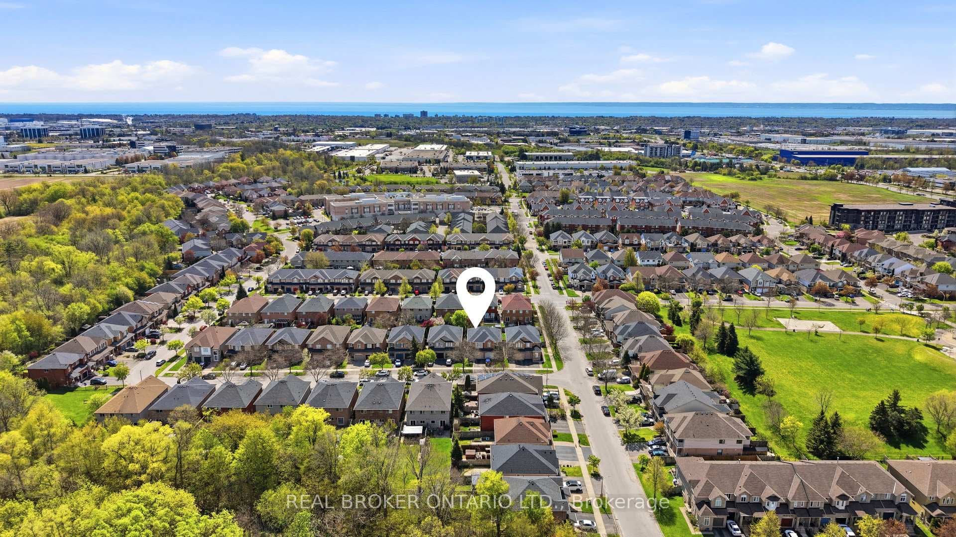 1860 Creek Way - Semi-Detached photo 39 of 44 in Burlington, Ontario