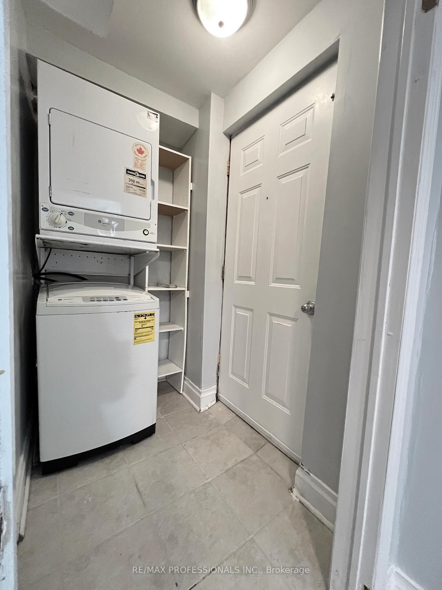 110 Springview Drive - Detached photo 10 of 40 in Brampton, Ontario