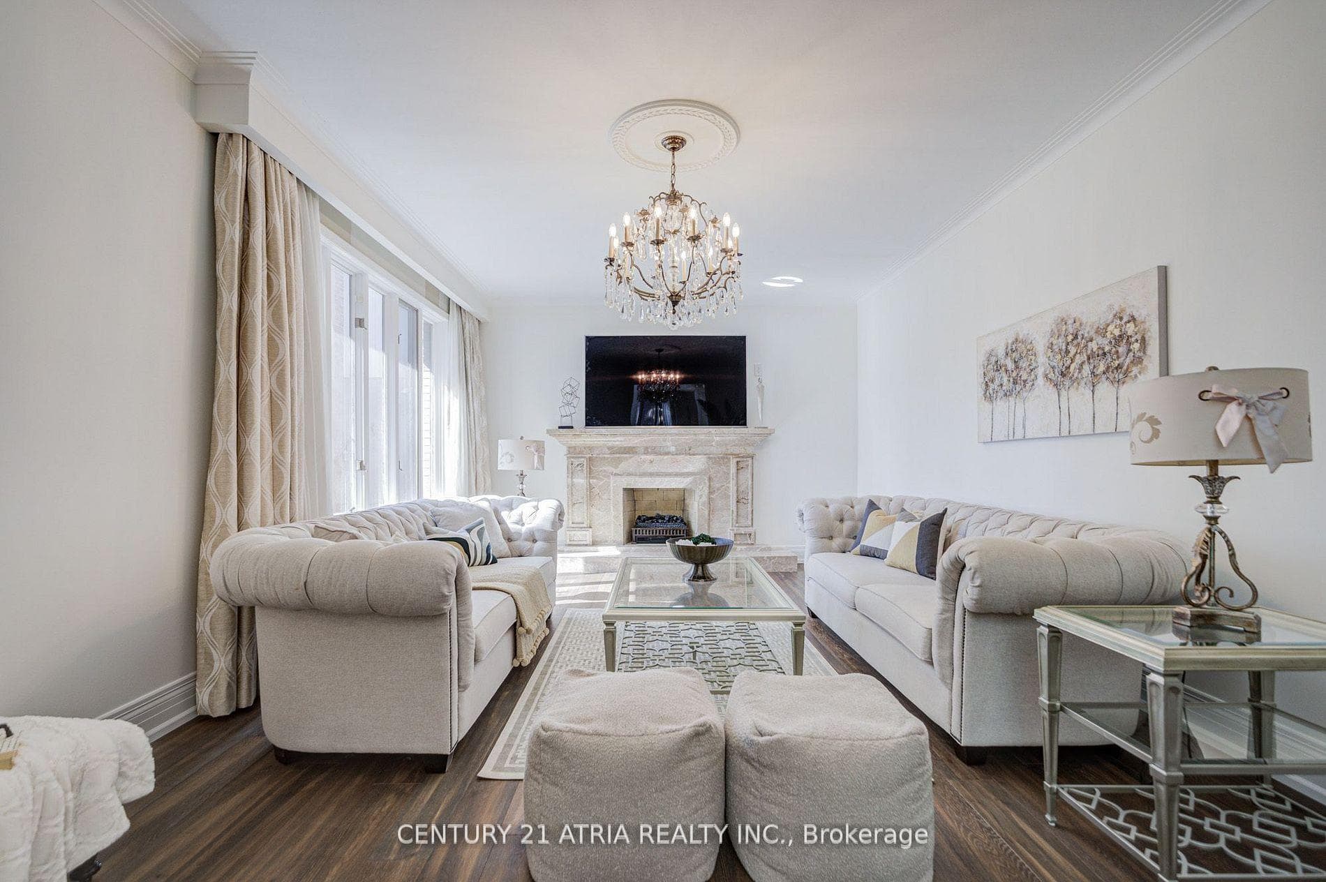 27 Denlow Boulevard - Detached photo 11 of 50 in Don Mills / Parkwoods / Victoria Village, Ontario