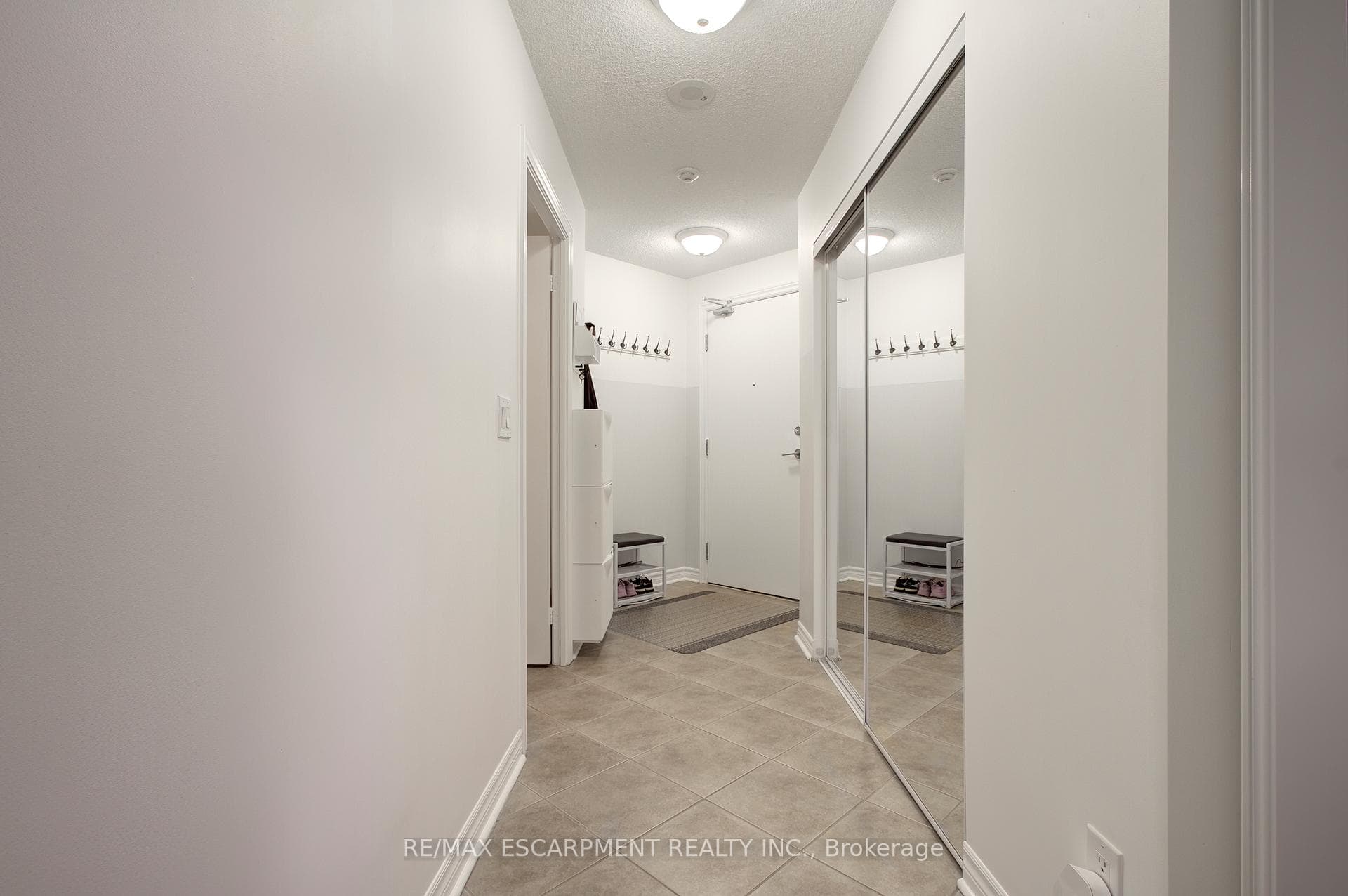 2379 Central Park Drive Unit 603 - Condo photo 7 of 43 in Oakville, Ontario
