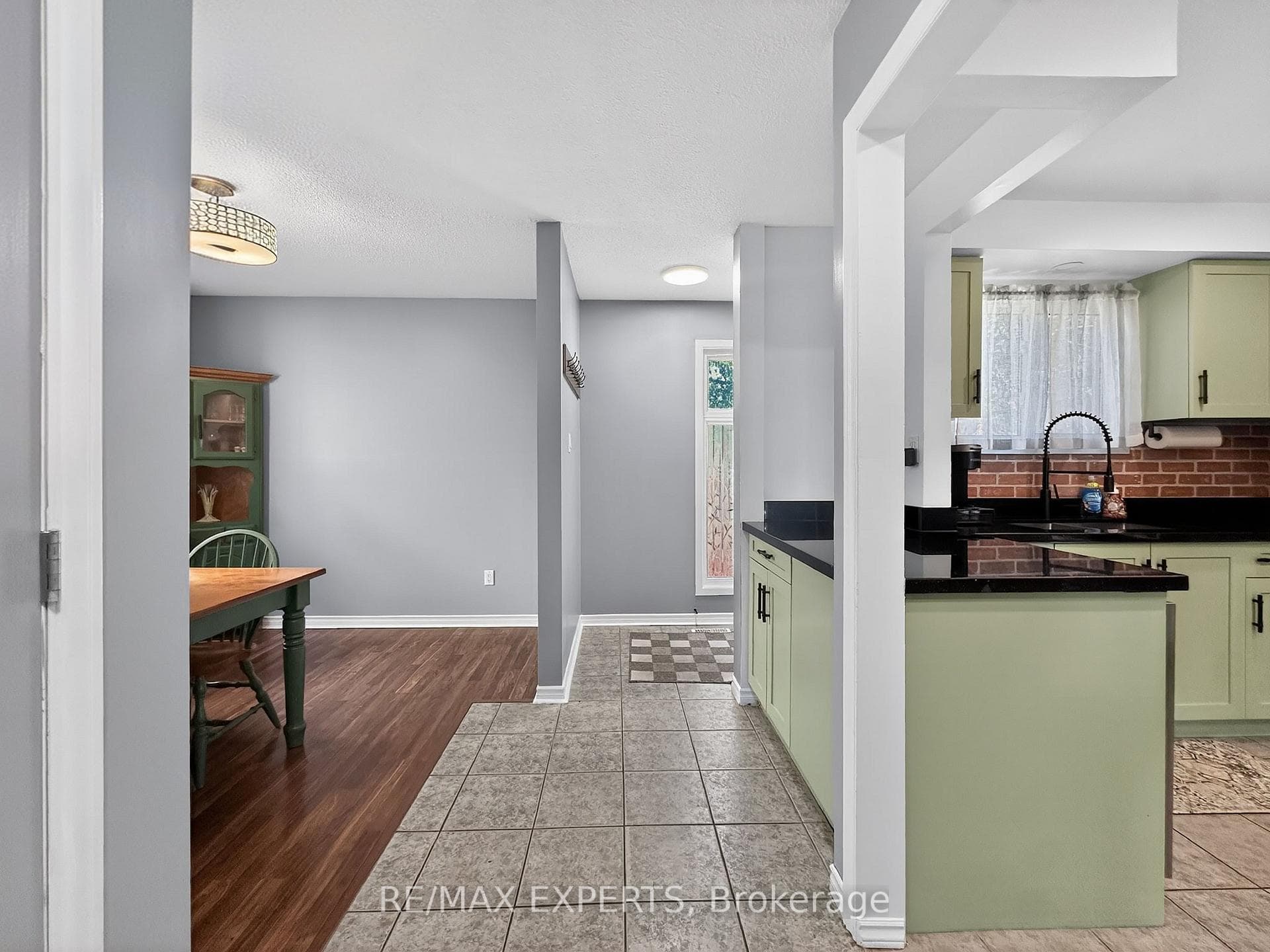 86 Sutter Avenue - Detached photo 4 of 33 in Brampton, Ontario