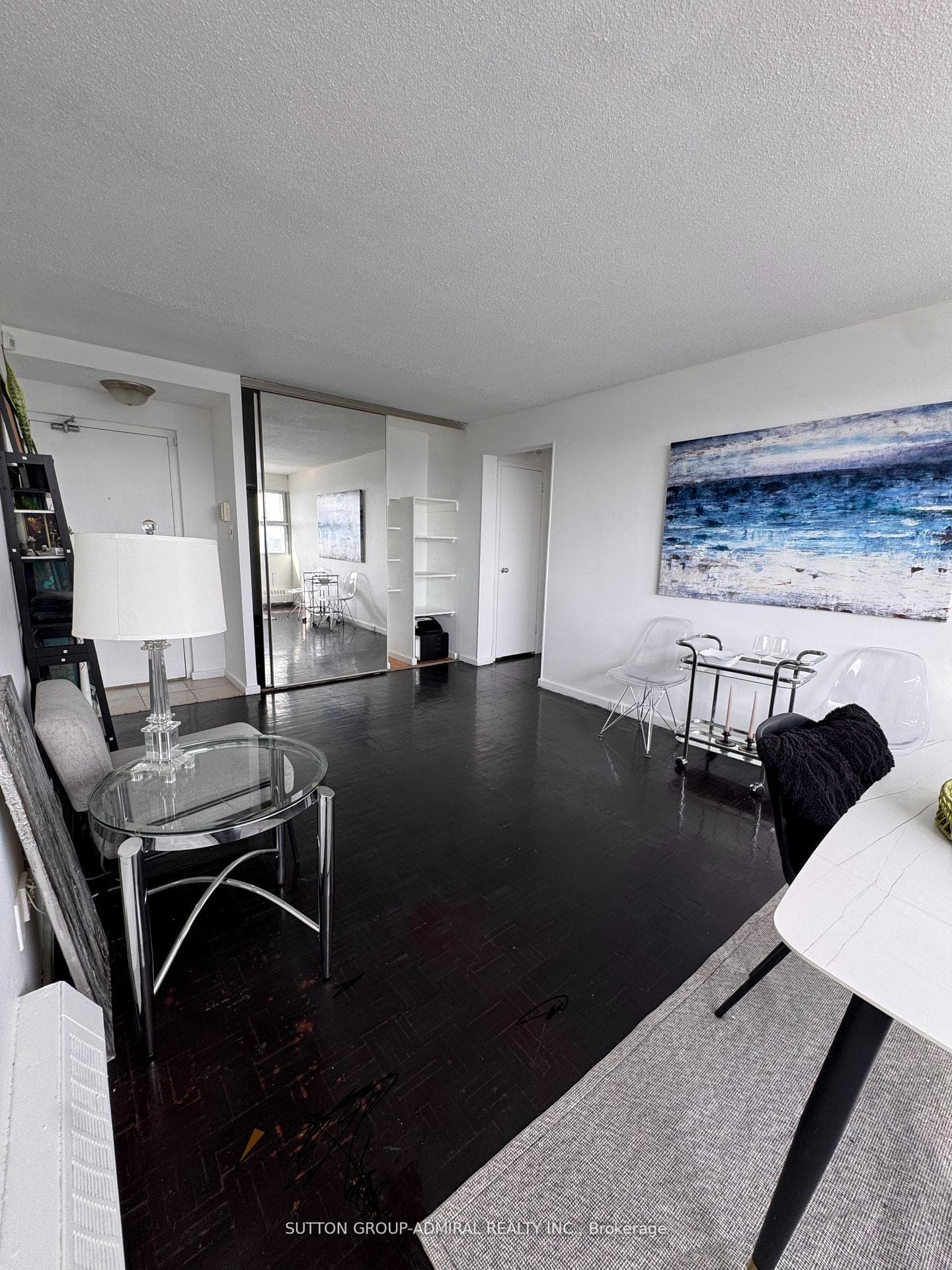 715 Don Mills Road Unit 2405 - Condo photo 5 of 28 in Flemingdon Park / Don Mills, Ontario