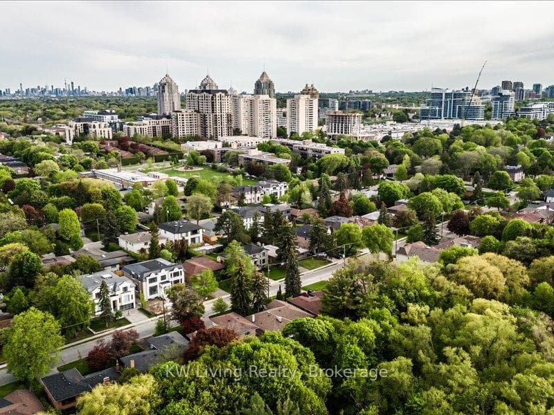 52 Hawksbury Drive - Detached photo 36 of 43 in Hillcrest Village / Bayview Village, Ontario