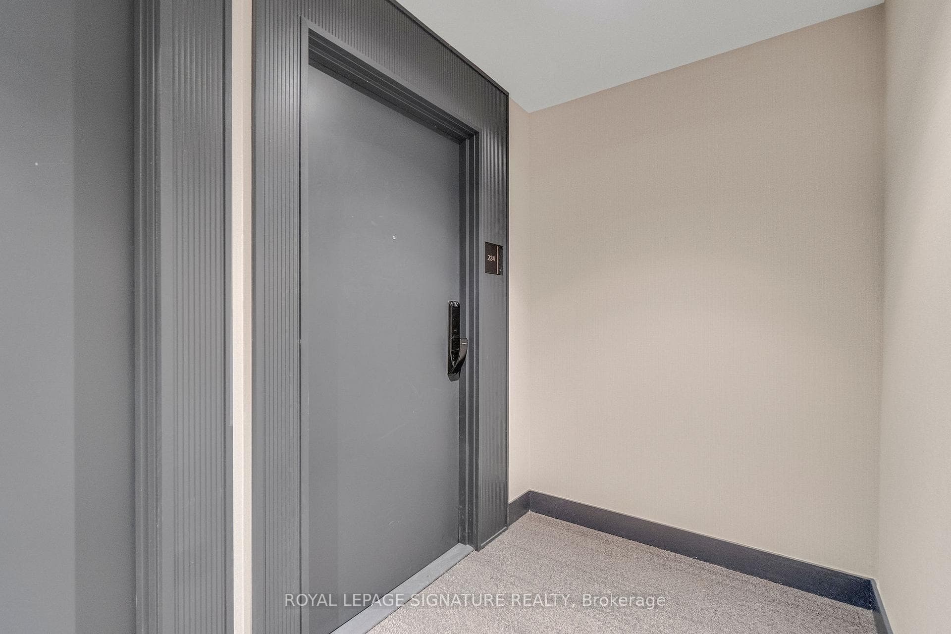 395 Dundas Street Unit 234 - Condo photo 10 of 35 in Oakville, Ontario