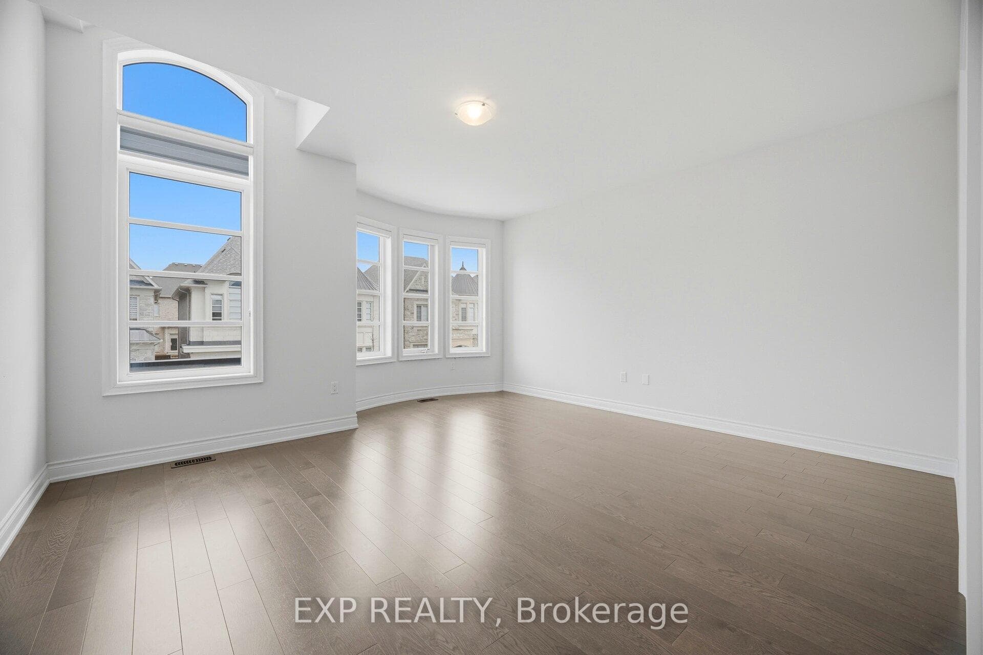 3128 Parsonage Crescent - Detached photo 36 of 47 in Oakville, Ontario