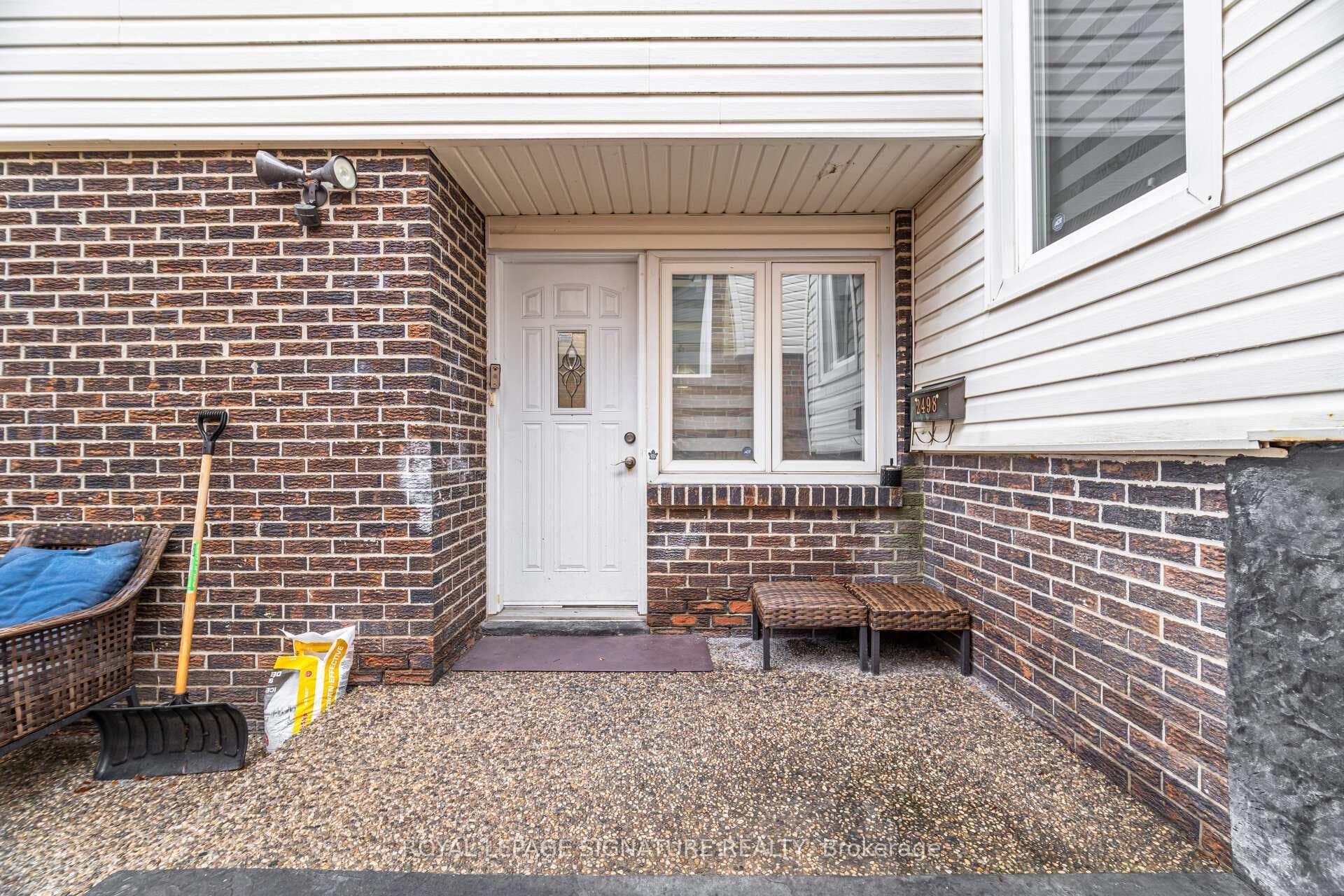 2498 Mainroyal Street - Semi-Detached photo 3 of 50 in Mississauga, Ontario