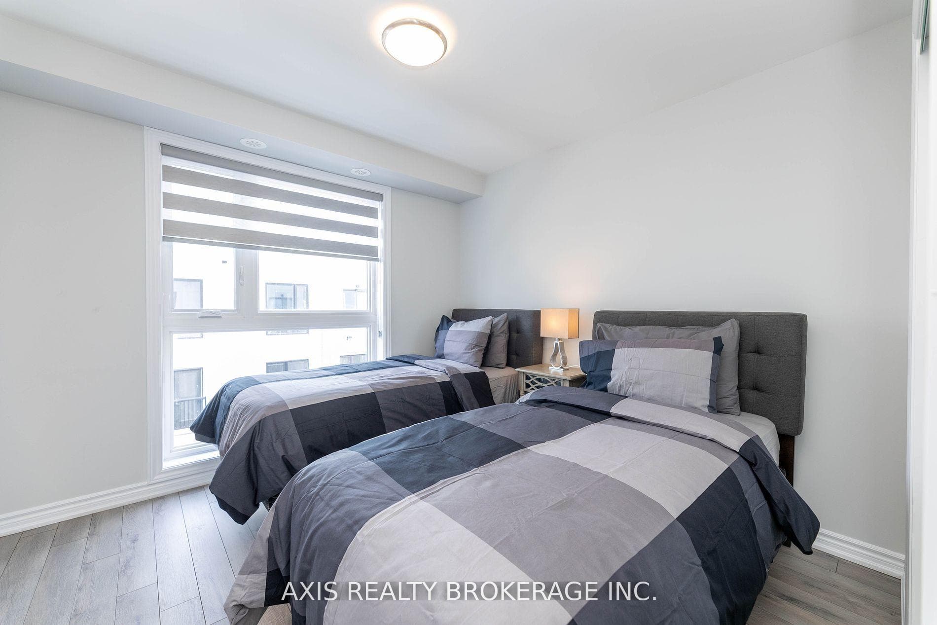 349 Wheat Boom Drive Unit 324 - Condo photo 22 of 27 in Oakville, Ontario