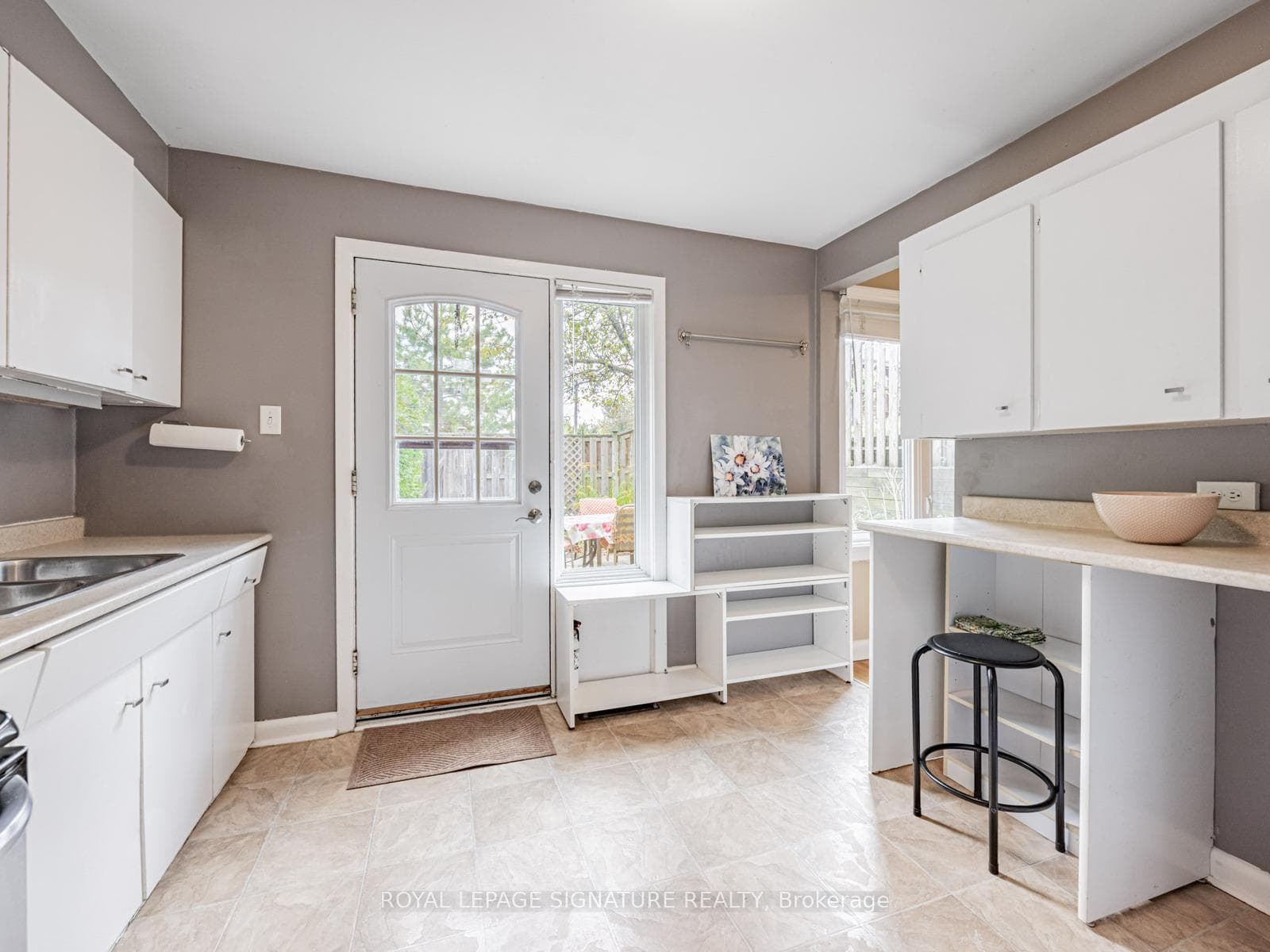4 Burdock Lane - Condo photo 11 of 32 in Don Mills / Parkwoods / Victoria Village, Ontario