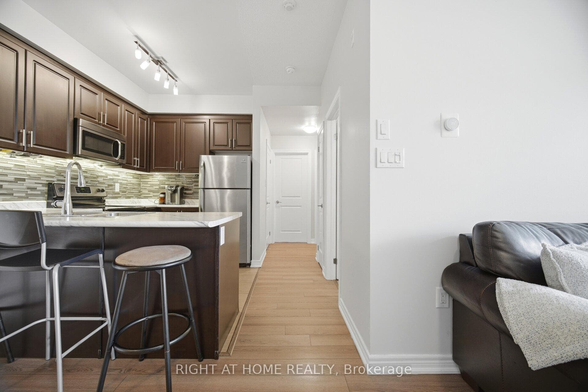 269 Georgian Drive Unit 311 - Condo photo 17 of 39 in Oakville, Ontario