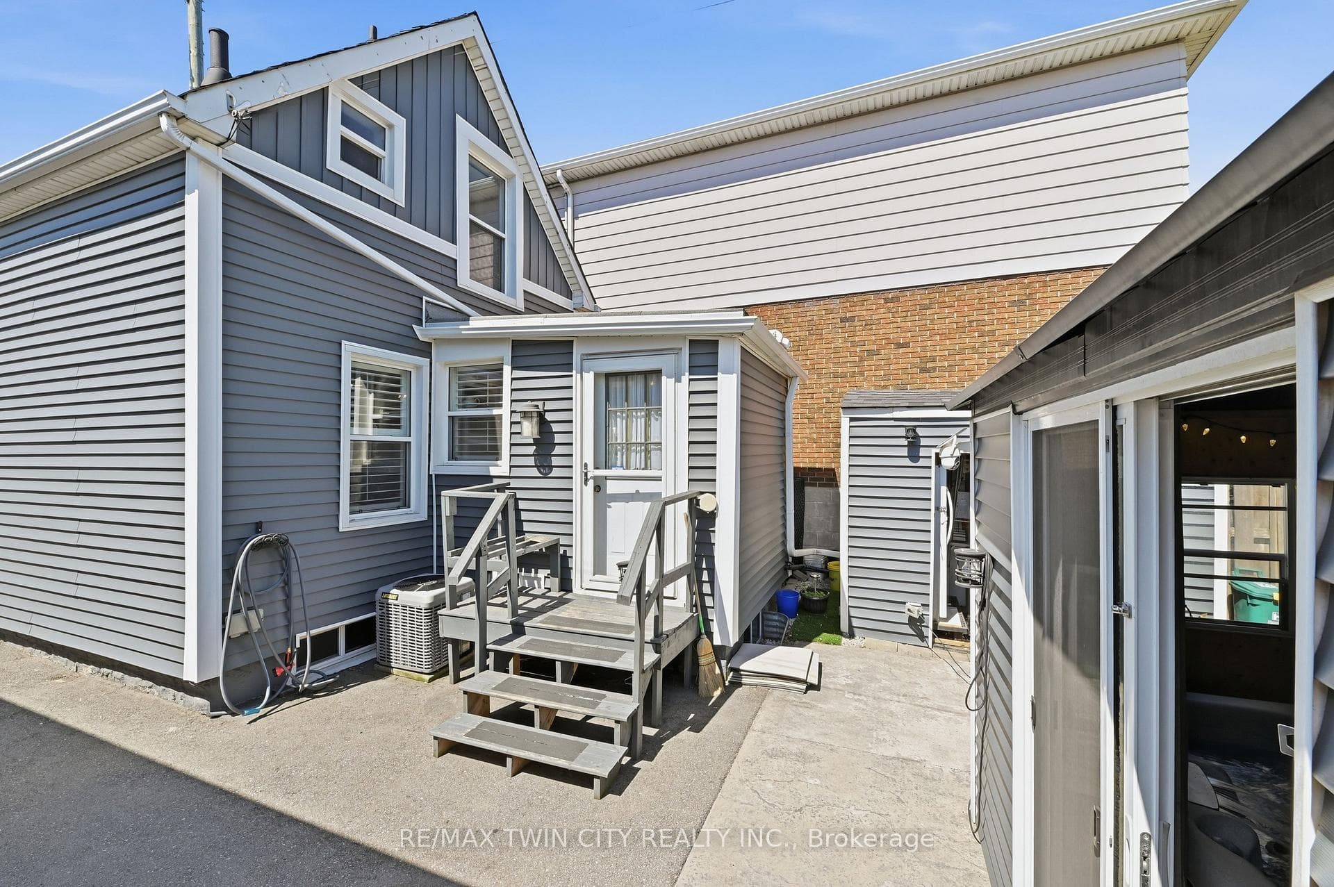 23 Britannia Avenue - Detached photo 25 of 35 in Hamilton, Ontario