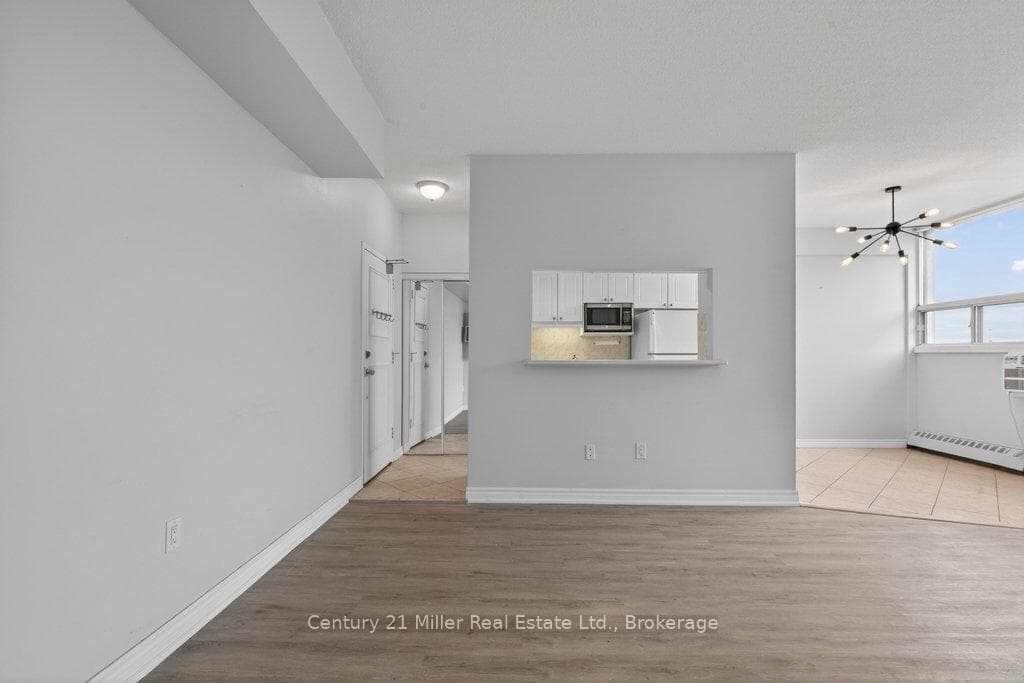 1950 Main Street Unit 1108 - Condo photo 23 of 38 in Hamilton, Ontario