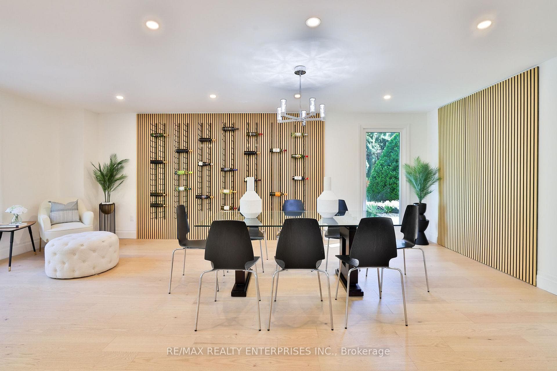625 Sir Richards Road - Detached photo 14 of 41 in Mississauga, Ontario