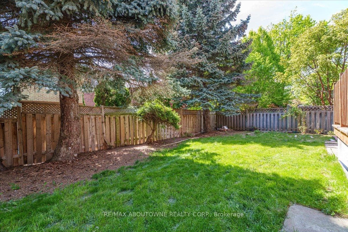2055 Blacksmith Lane - Detached photo 47 of 49 in Oakville, Ontario