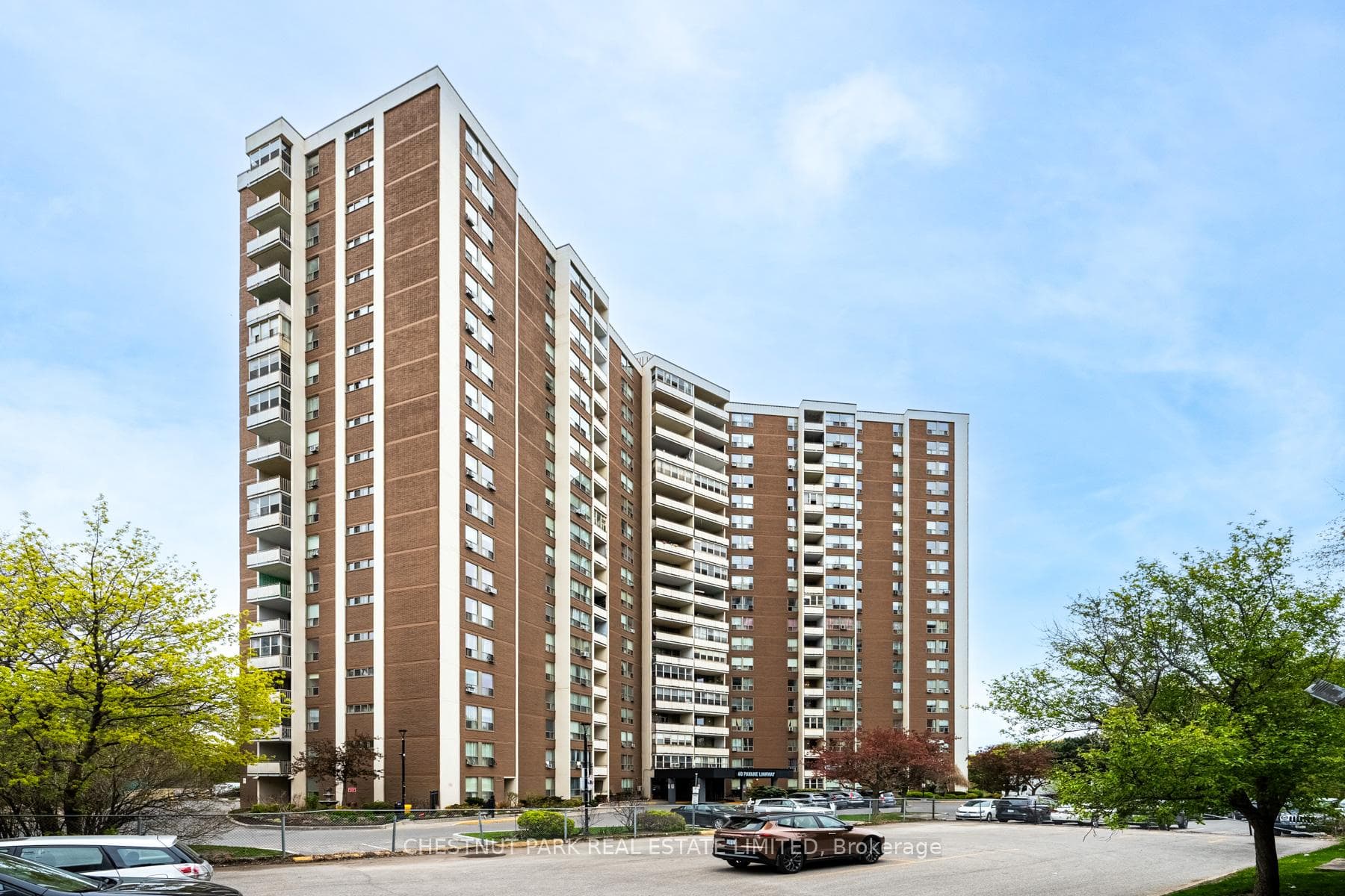 60 Pavane Linkway N/A Unit 206 - Condo photo 45 of 45 in Flemingdon Park / Don Mills, Ontario