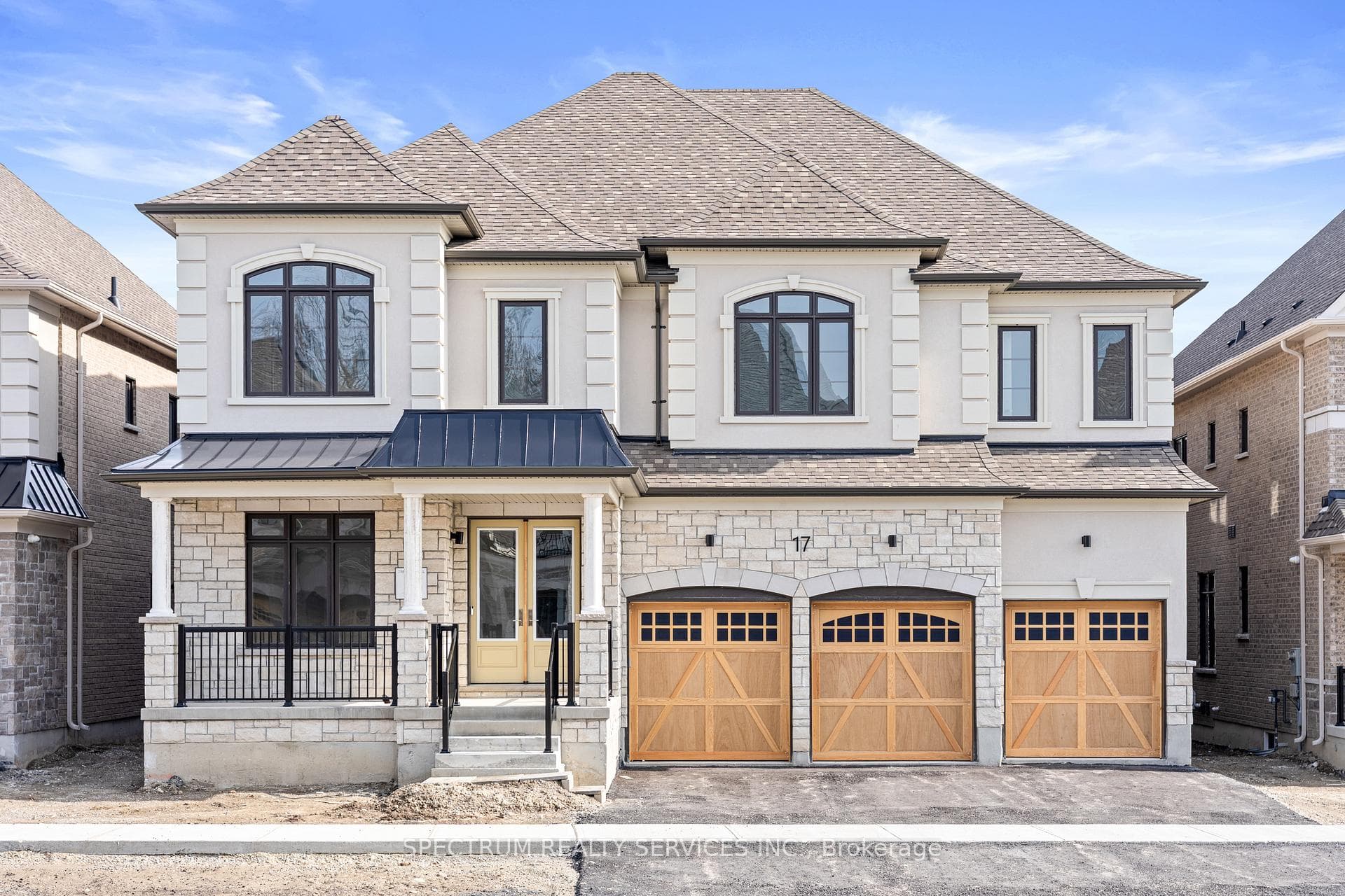 17 Mosswood Trail - Detached photo 1 of 50 in Brampton, Ontario
