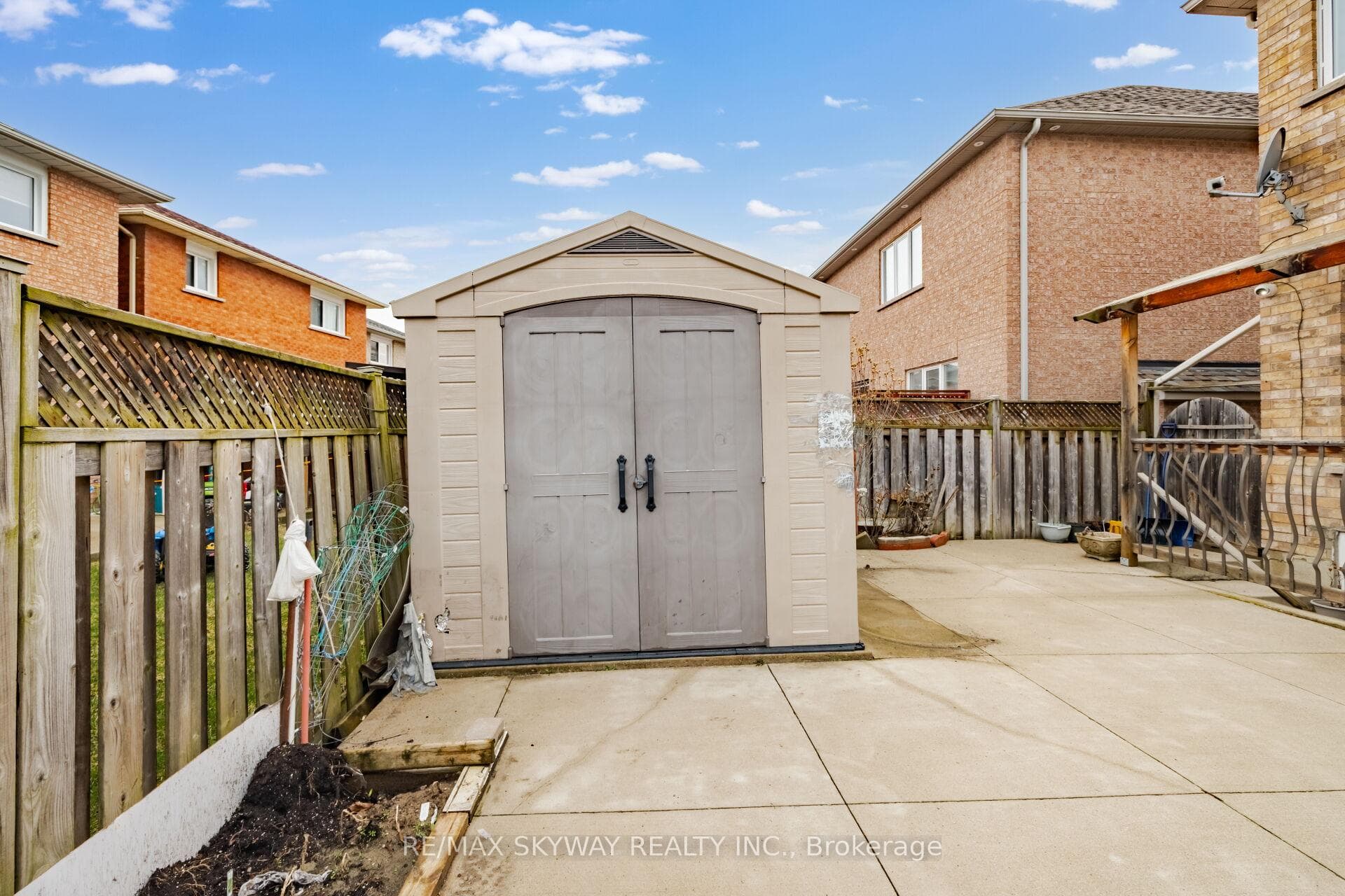 32 Lady Belle Crescent - Detached photo 45 of 49 in Brampton, Ontario