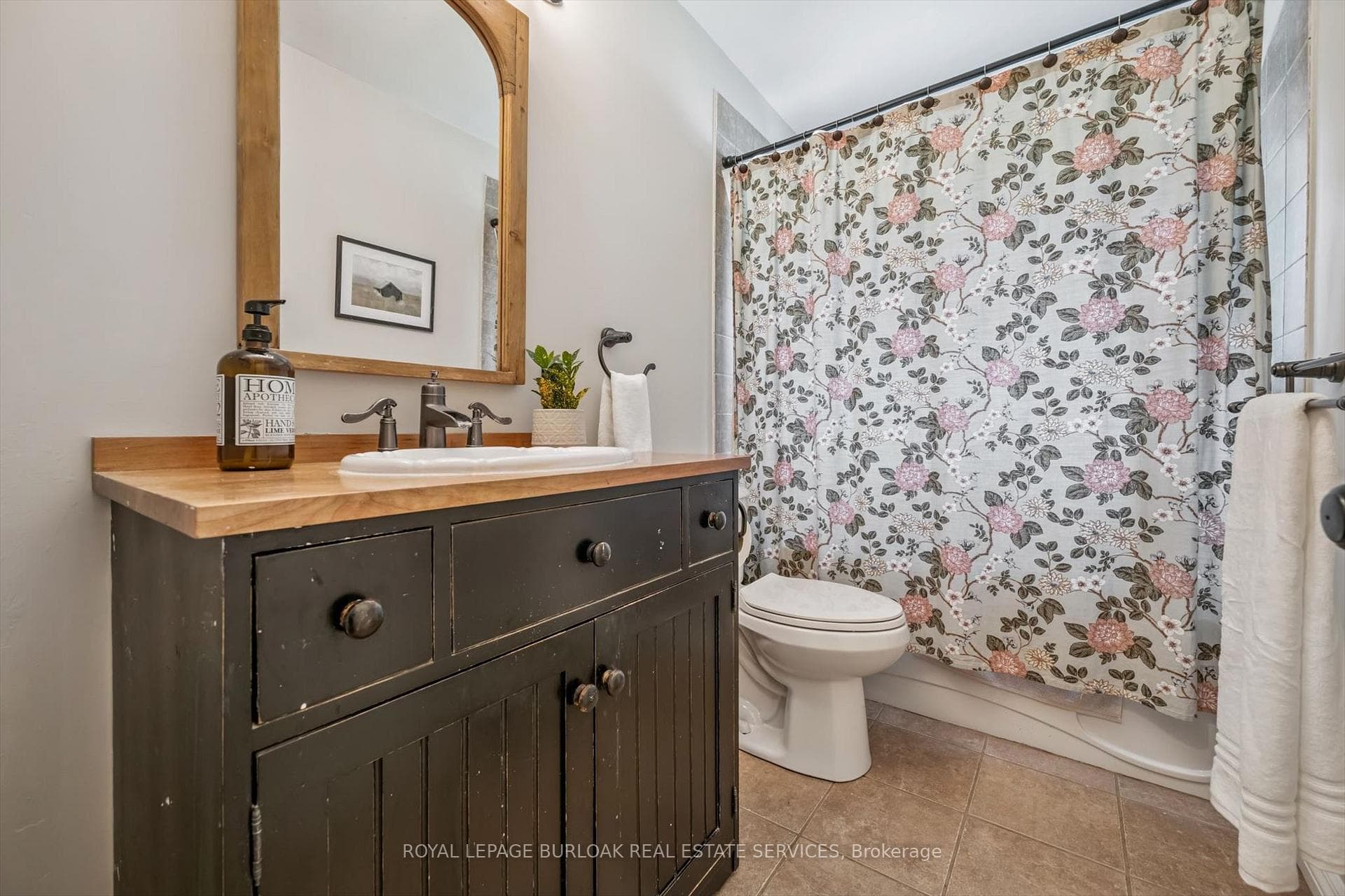 291 Strathcona Drive - Detached photo 22 of 40 in Burlington, Ontario