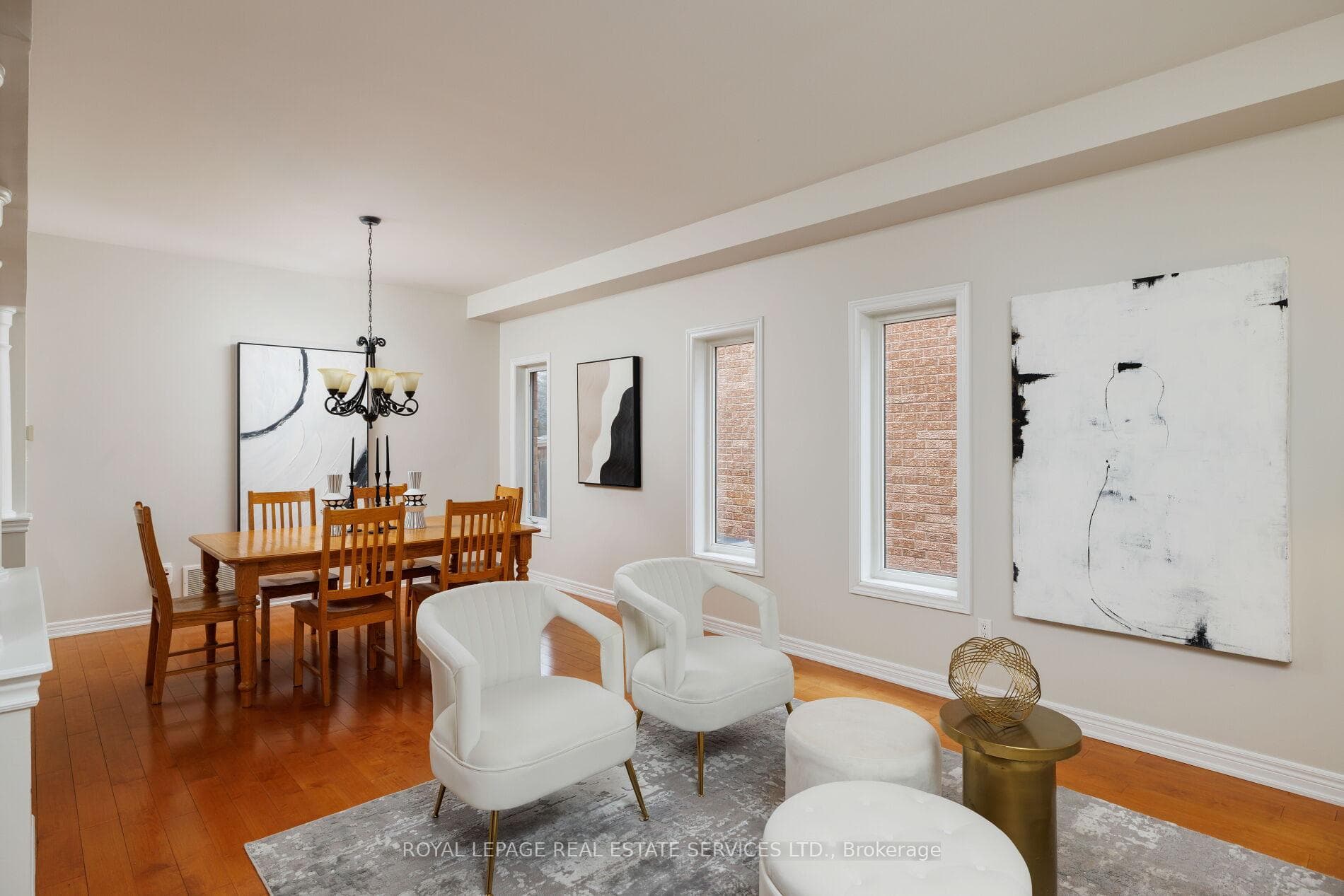 2313 Coronation Drive - Detached photo 8 of 50 in Oakville, Ontario