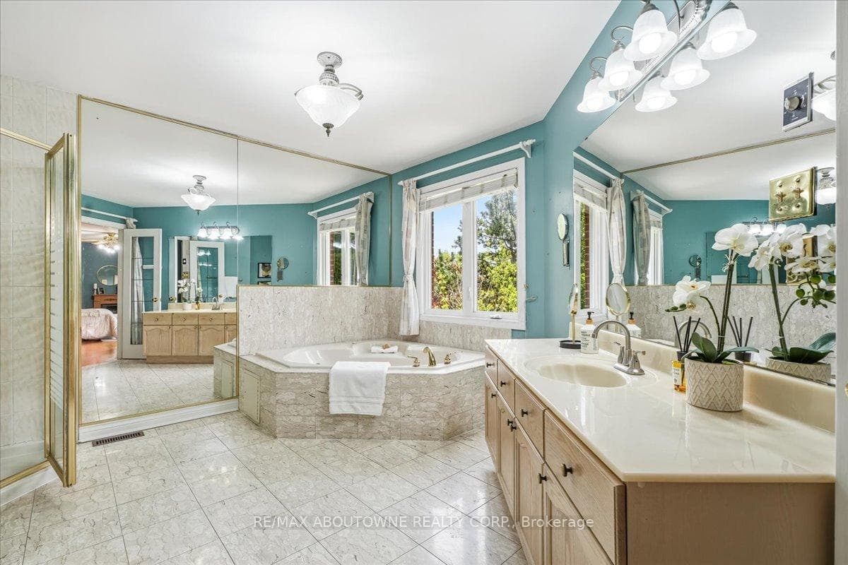 2055 Blacksmith Lane - Detached photo 27 of 49 in Oakville, Ontario