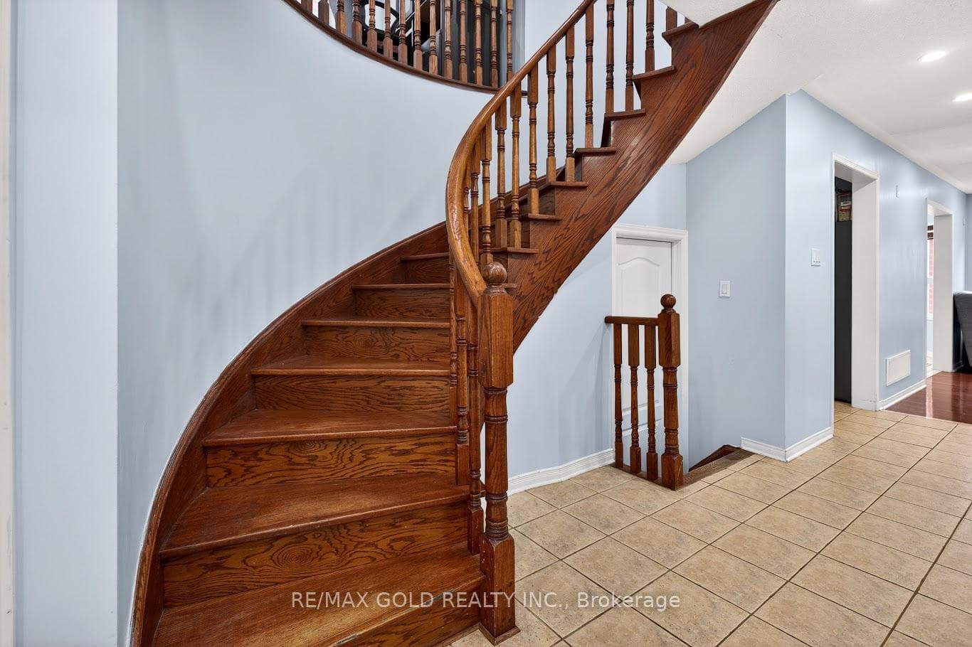 50 Ranchero Drive - Detached photo 15 of 32 in Brampton, Ontario