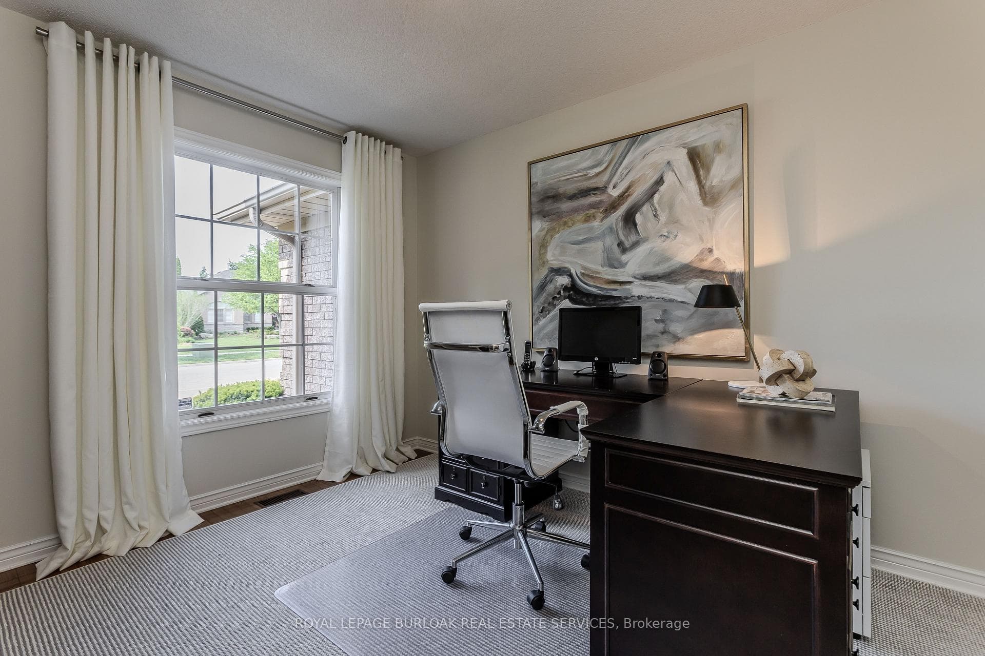 4153 Arbourfield Drive - Detached photo 17 of 32 in Burlington, Ontario