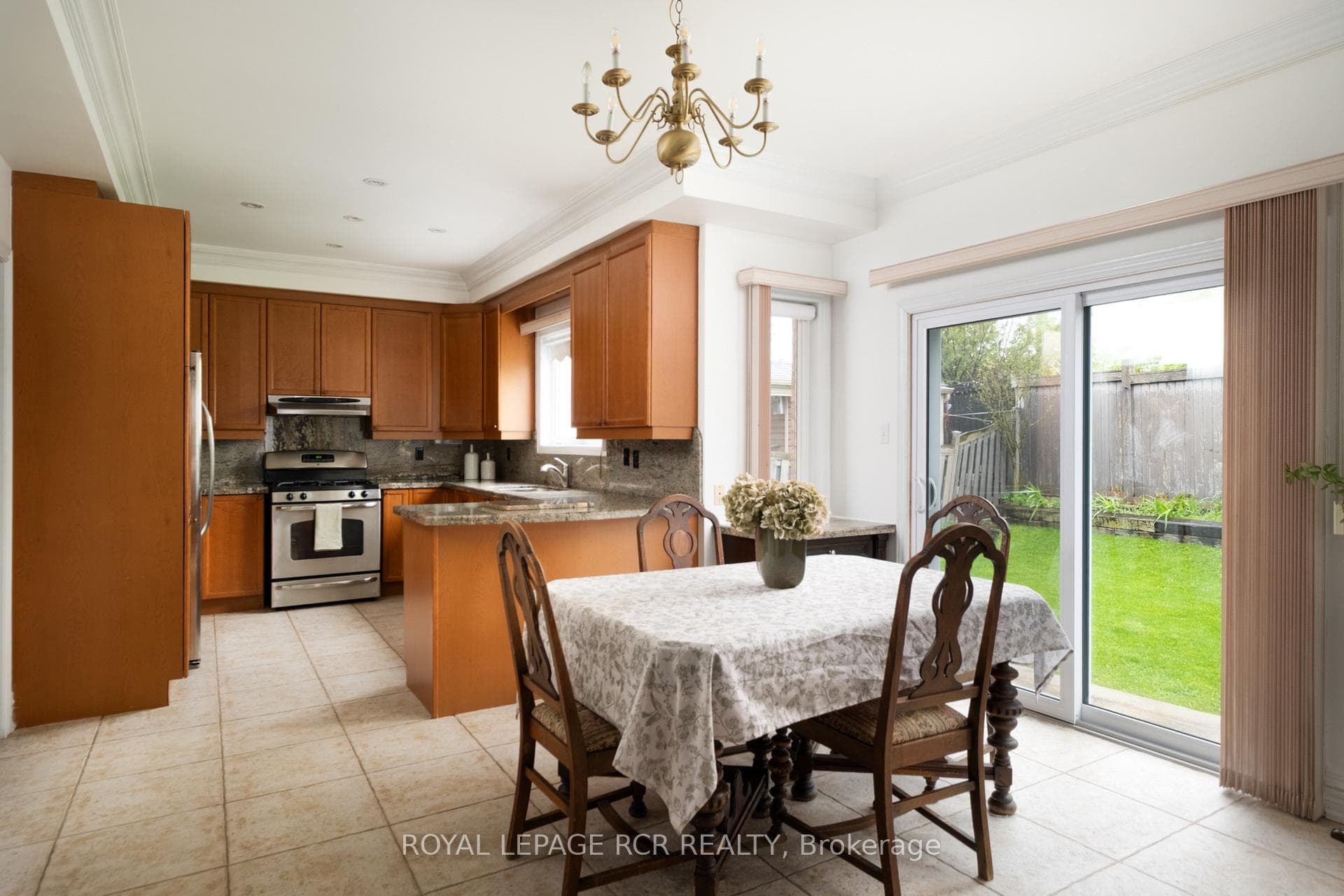32 Dokkum Crescent - New Construction photo 10 of 41 in Brampton, Ontario
