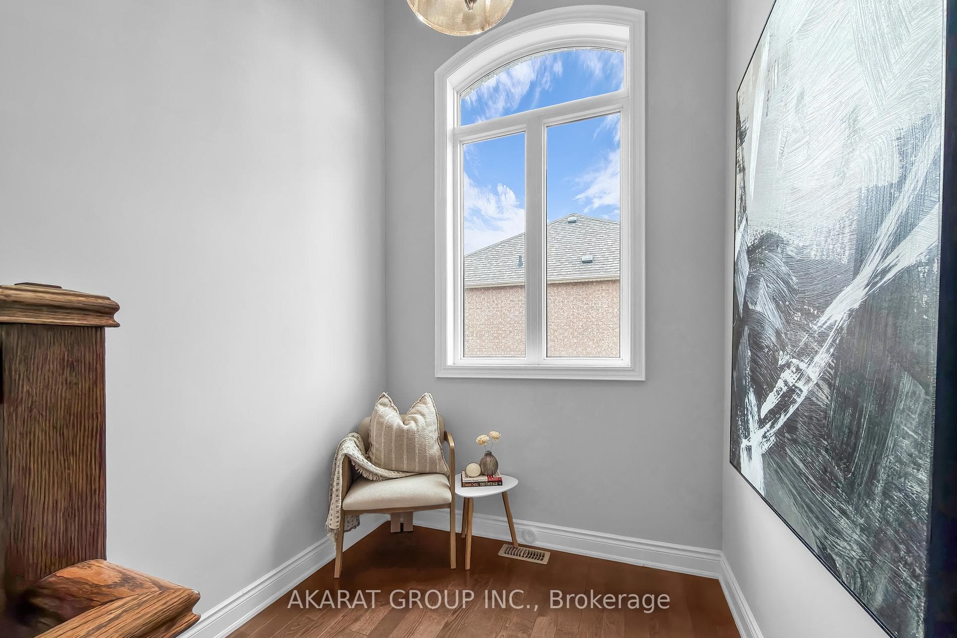 2376 Brockberry Crescent - Detached photo 21 of 50 in Oakville, Ontario